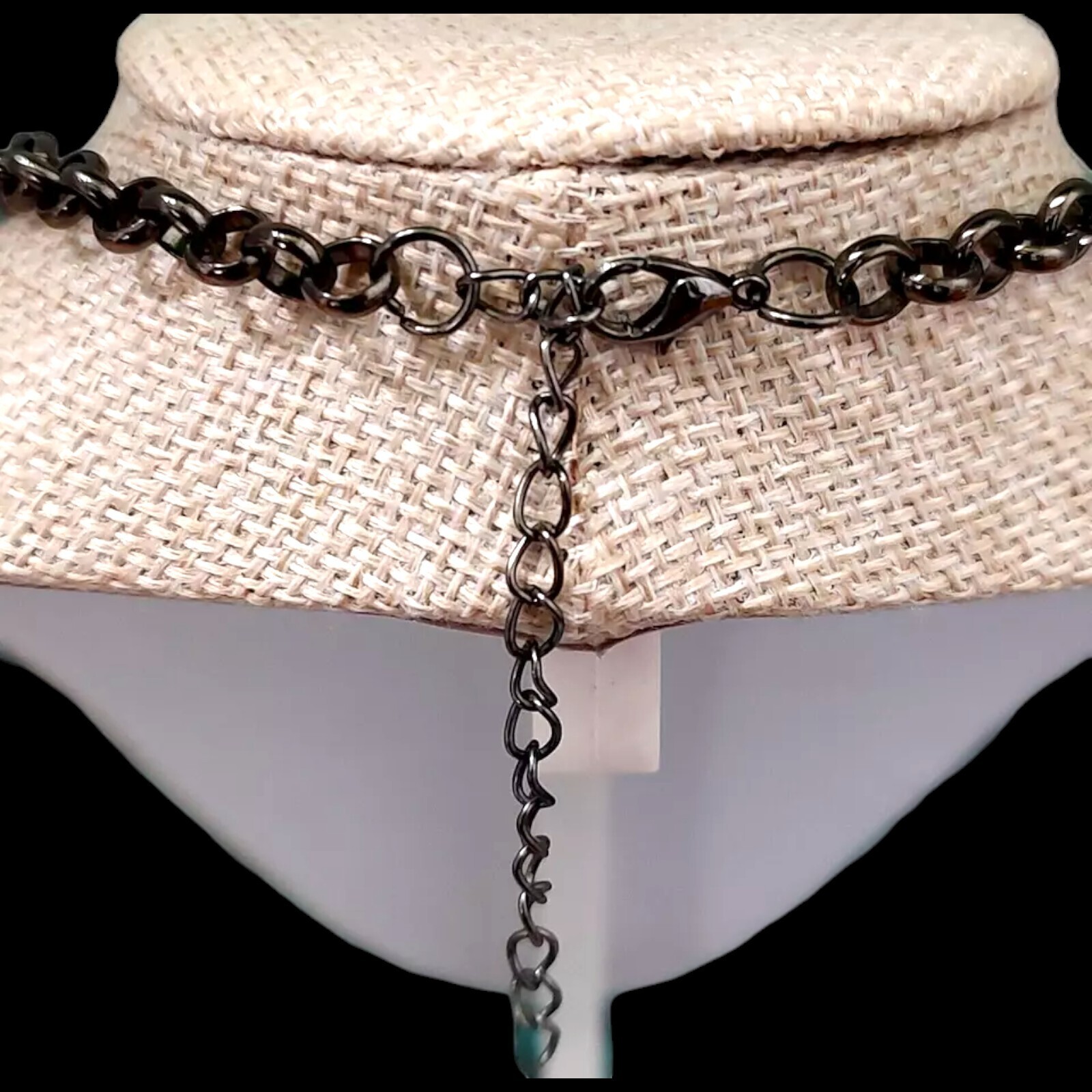 90s Chunky Metallic Hot Pink & Gunmetal Oversized Beads Statement Necklace 21″