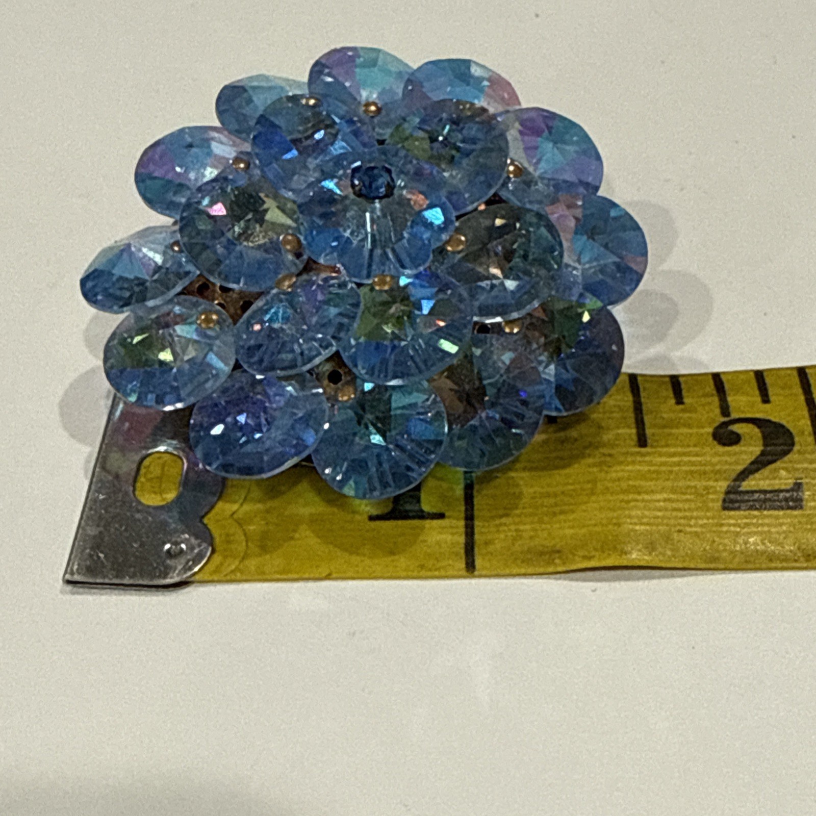Vintage Blue Tones Rivoli Bead Flower Brooch – VENDOME Inspired