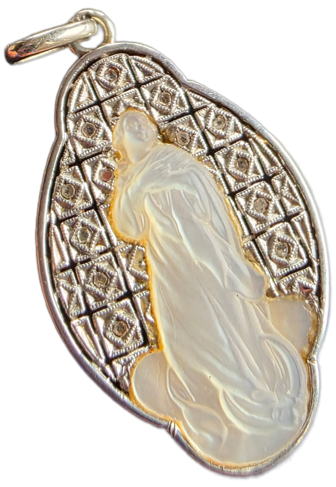 Antique 18k Gold Virgin Mary Medal – Real Diamonds & Mother of Pearl