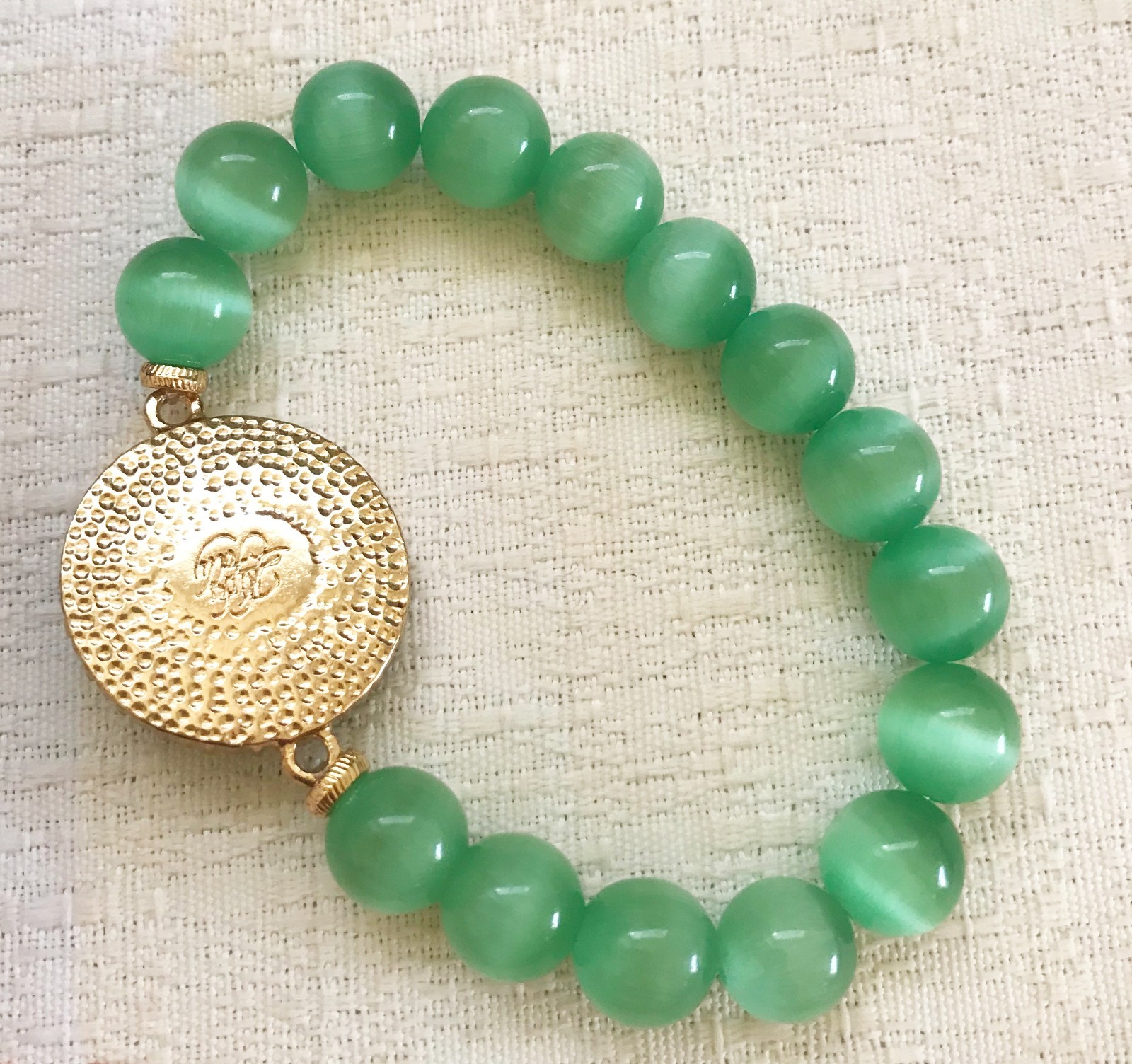 Kirks Folly Cameo Unicorn Green Cat’s Eye Stone Stretch Beaded Bracelet