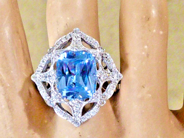 NEW 7CARAT SKY BLUE MINED CUSHION CUT TOPAZ & CZ STERLING RING SIZE 8 RING