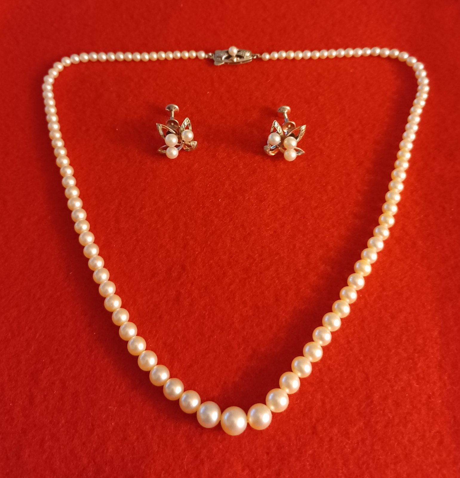 Vintage Mikimoto Pearl Necklace ~ Graduated ~ Mikimoto Earrings ~ Silver ~ Case