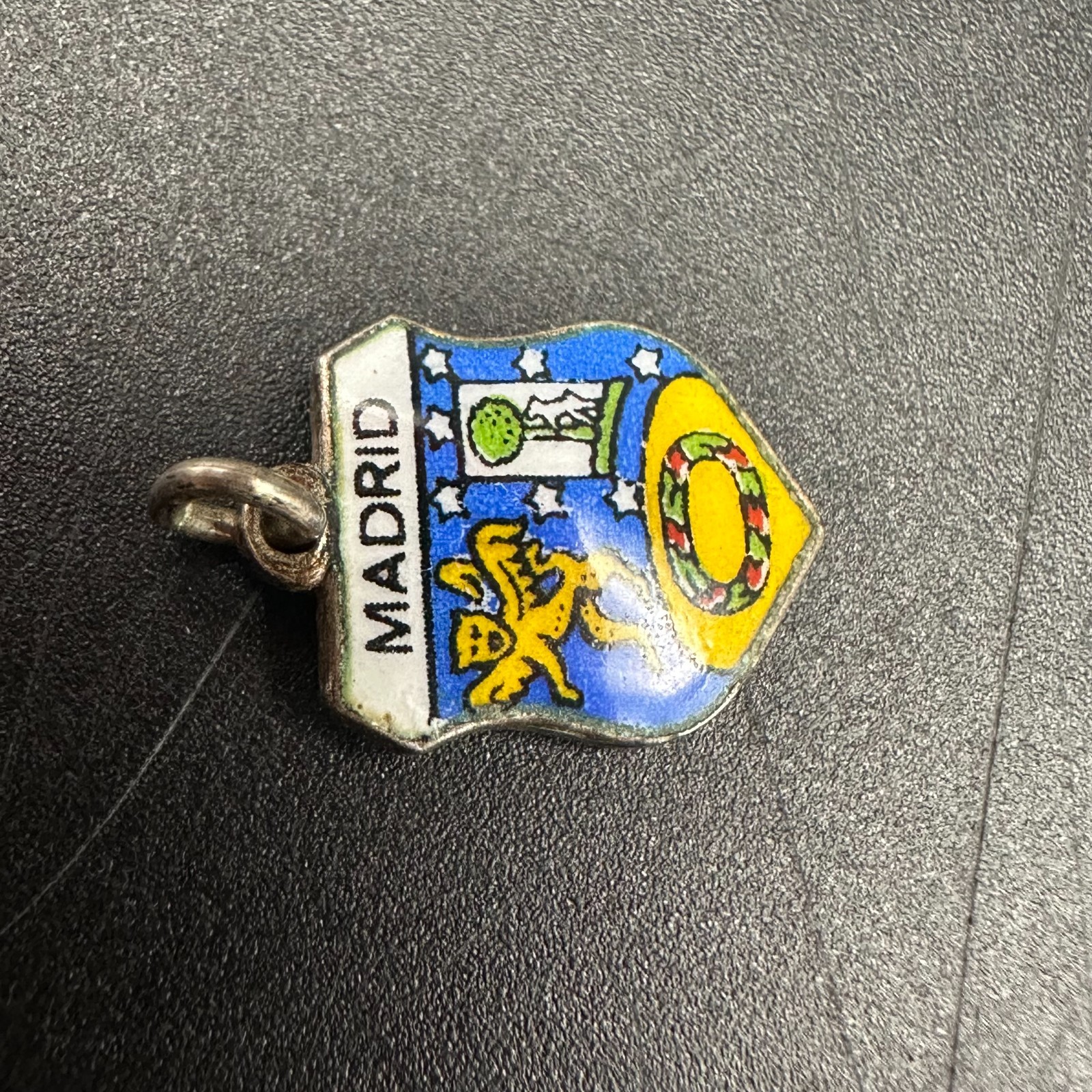 VINTAGE ENAMEL MADRID SPAIN SHIELD CHARM ESPANA COAT OF ARMS Marked 800 1cm
