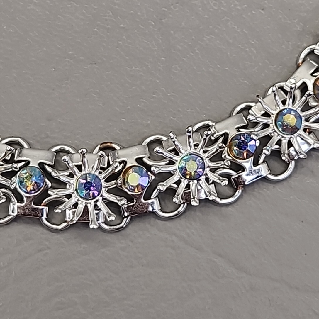 Vintage Rhinestone Necklace Flower Blue AB Glass Round Silver Tone 17.5 in