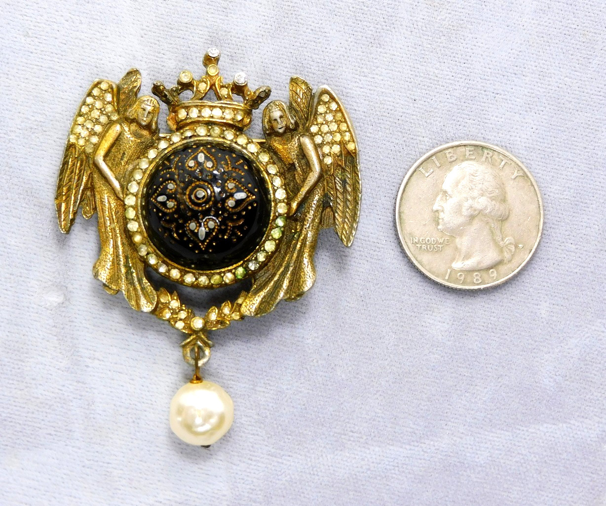 Vintage Angels & Crown Moroccan Matrix Rhinestone Faux Baroque Pearl Drop Brooch