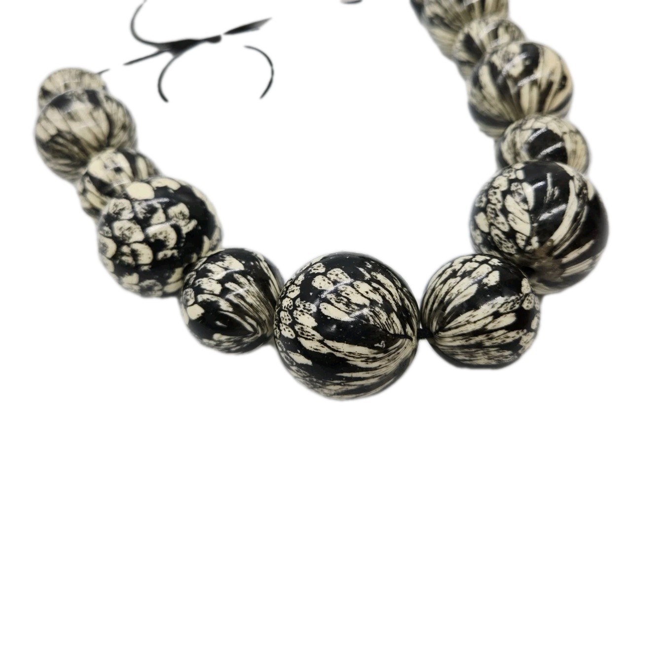 Vintage Joan Rivers Snakeskin Design Beads on Leather cord AS IS