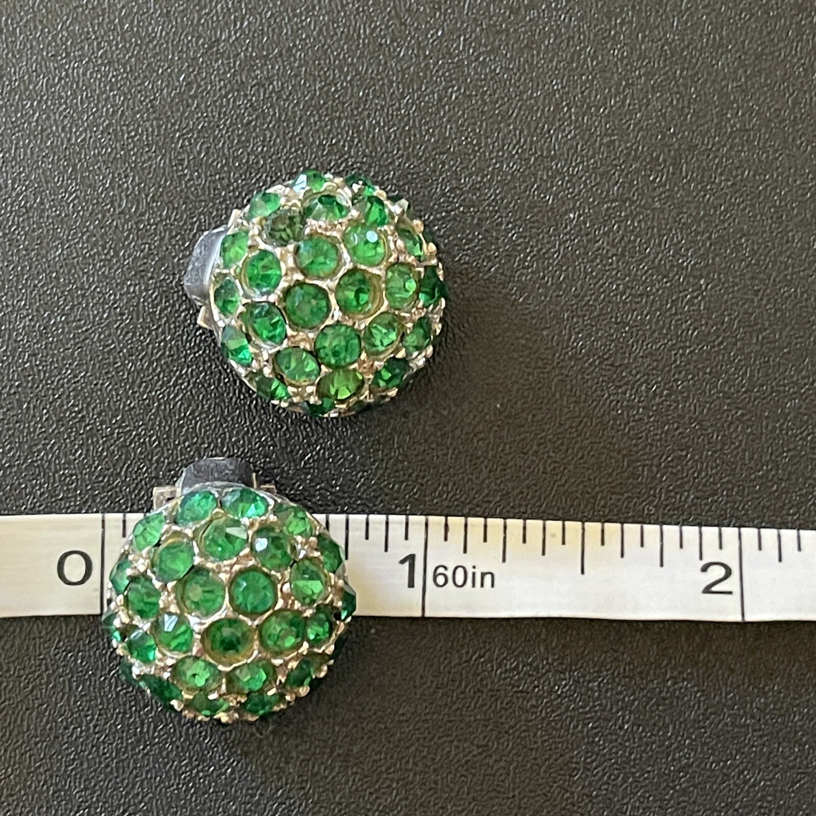 VTG Green Rhinestone Dome Clip On Earrings Emerald Crystal Statement Earrings