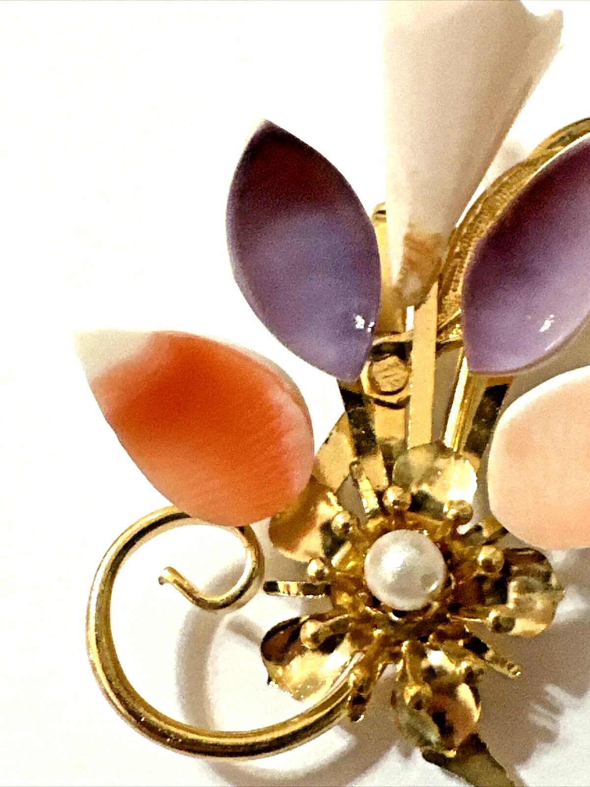 Vintage FLORAL Brooch Pink White Purple Shell Petals Gold Tone w/ Box 2″