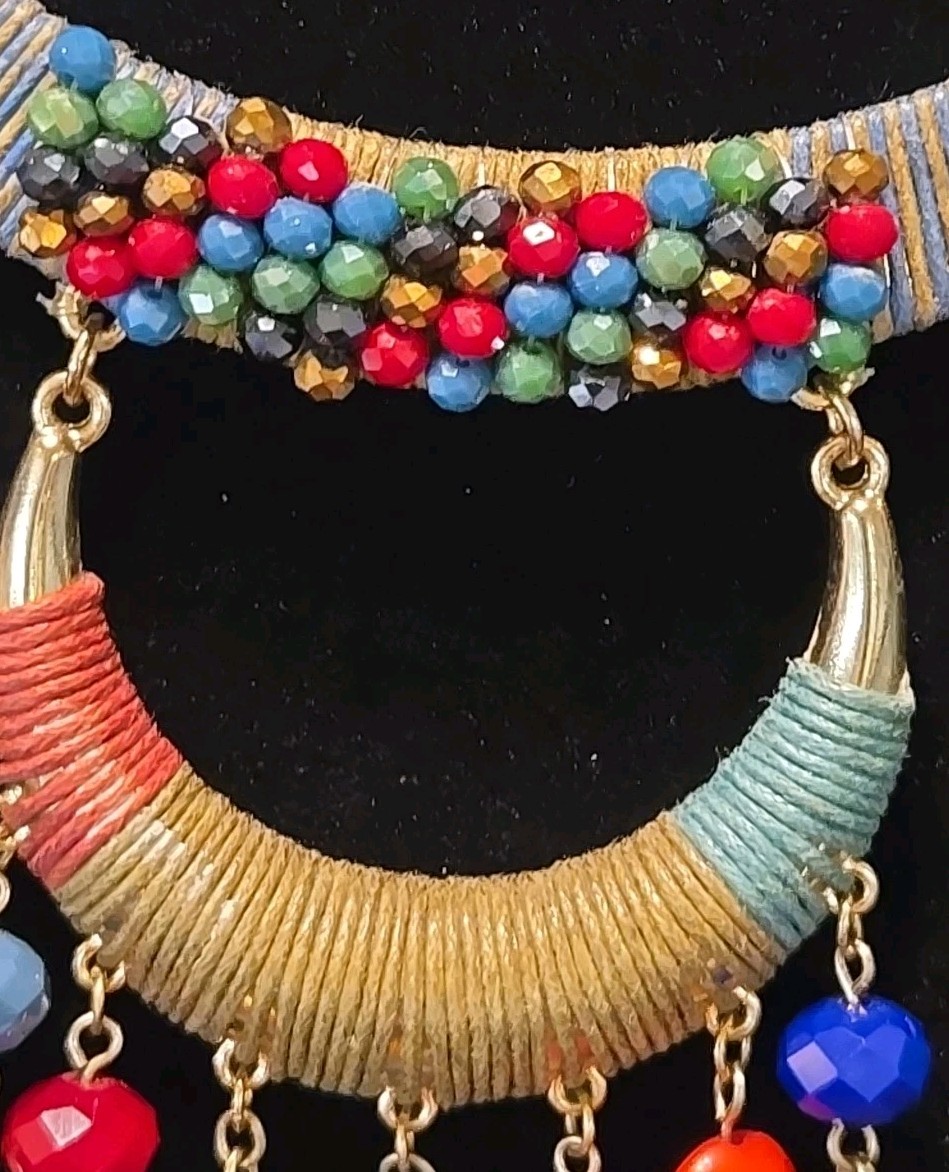 VTG 18″ Boho Necklace Statement Tribal Design Multicolor Beads Feather Tassel
