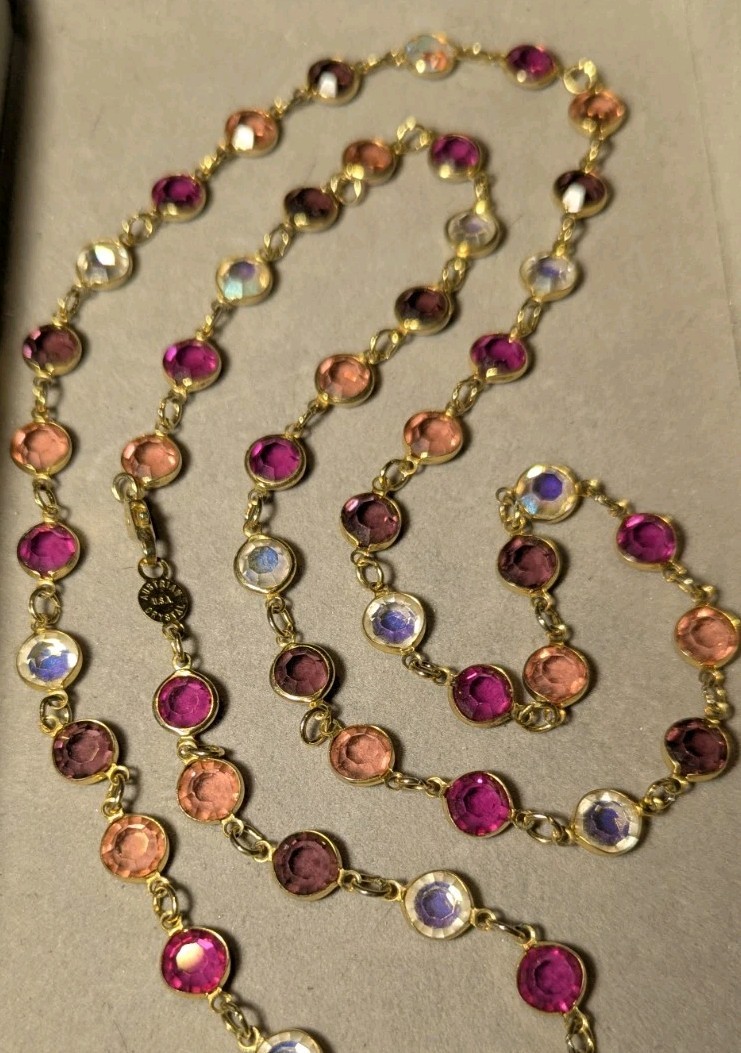 Vtg Swarovski Austrian Crystal USA Bezel Set Pink Fushia Amethyst 34″ Necklace