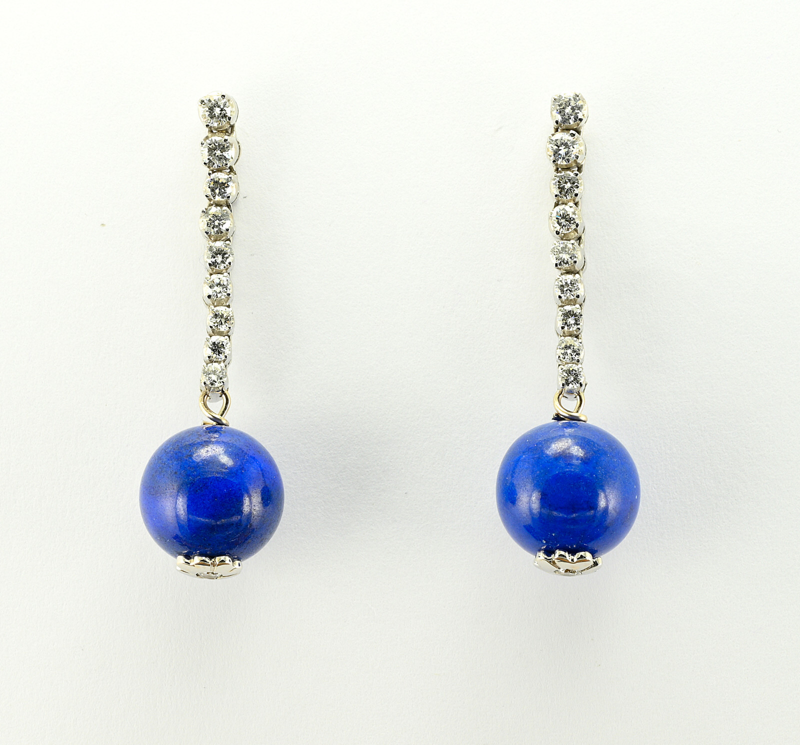 Estate 1.20 Ct G VVS/VS Diamond Lapis Drop 18 Kt Earrings
