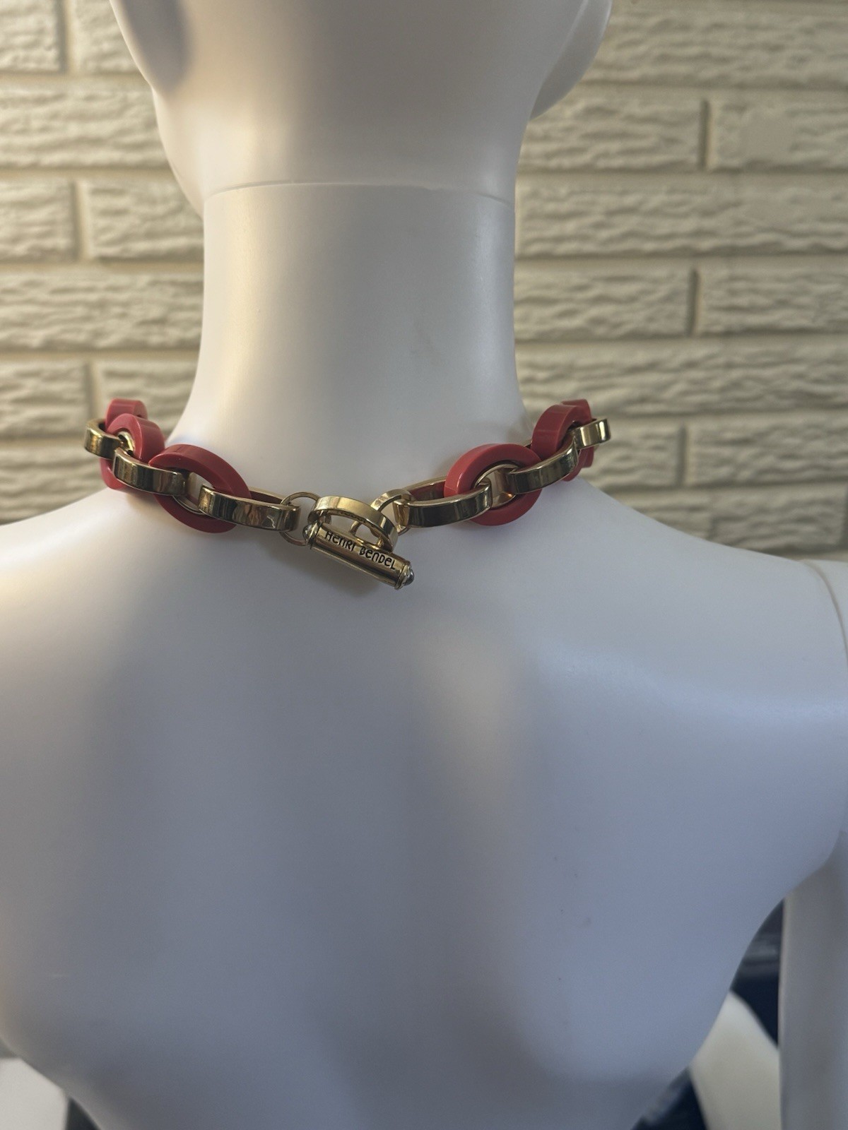 Vintage 1980″s Henri Bendel Chain Link Choker Necklace red lucite and gold plate