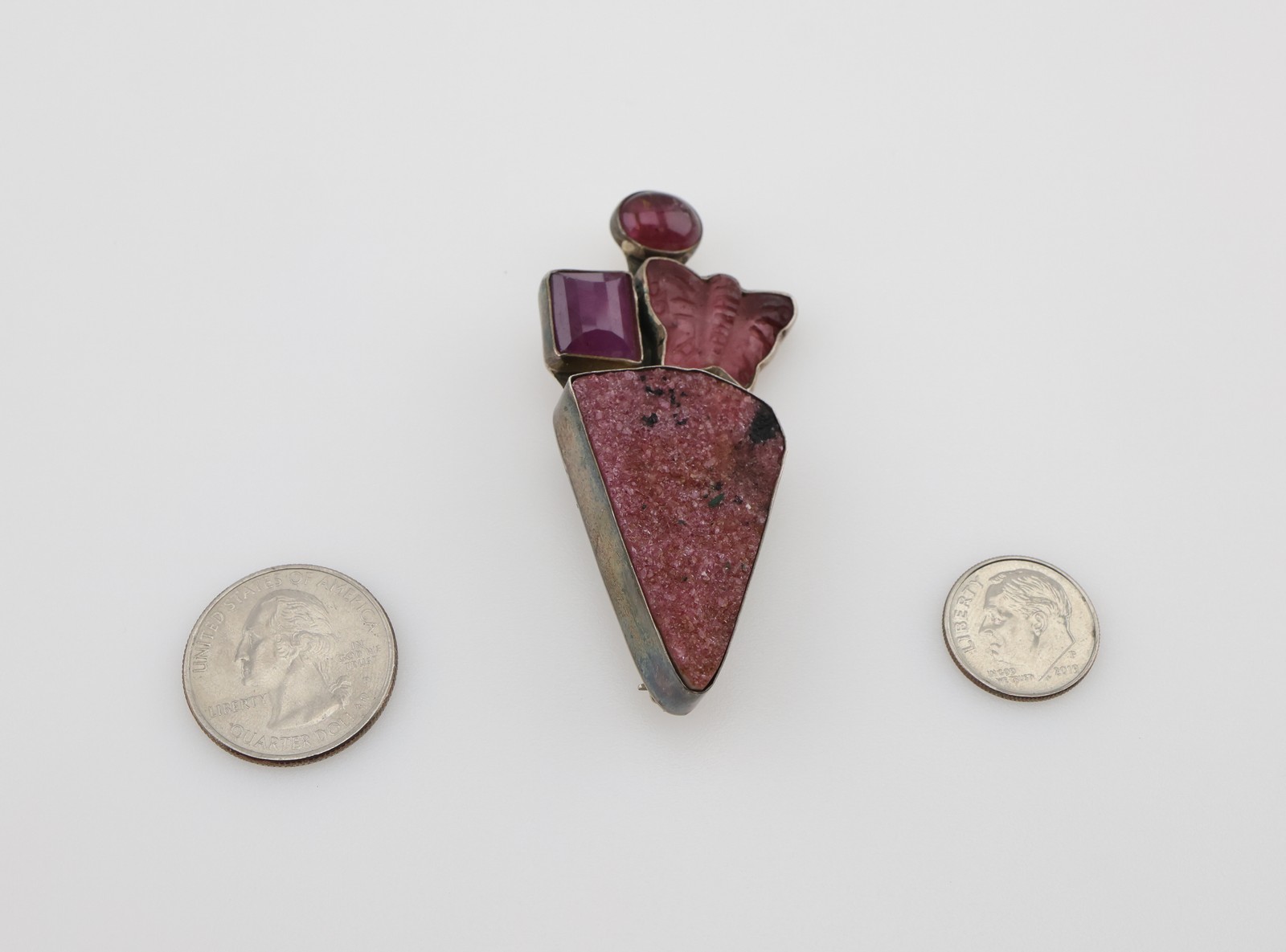 Amy Kahn Russell Sterling Silver Carved Stone & Gemstone Pendant/Pin