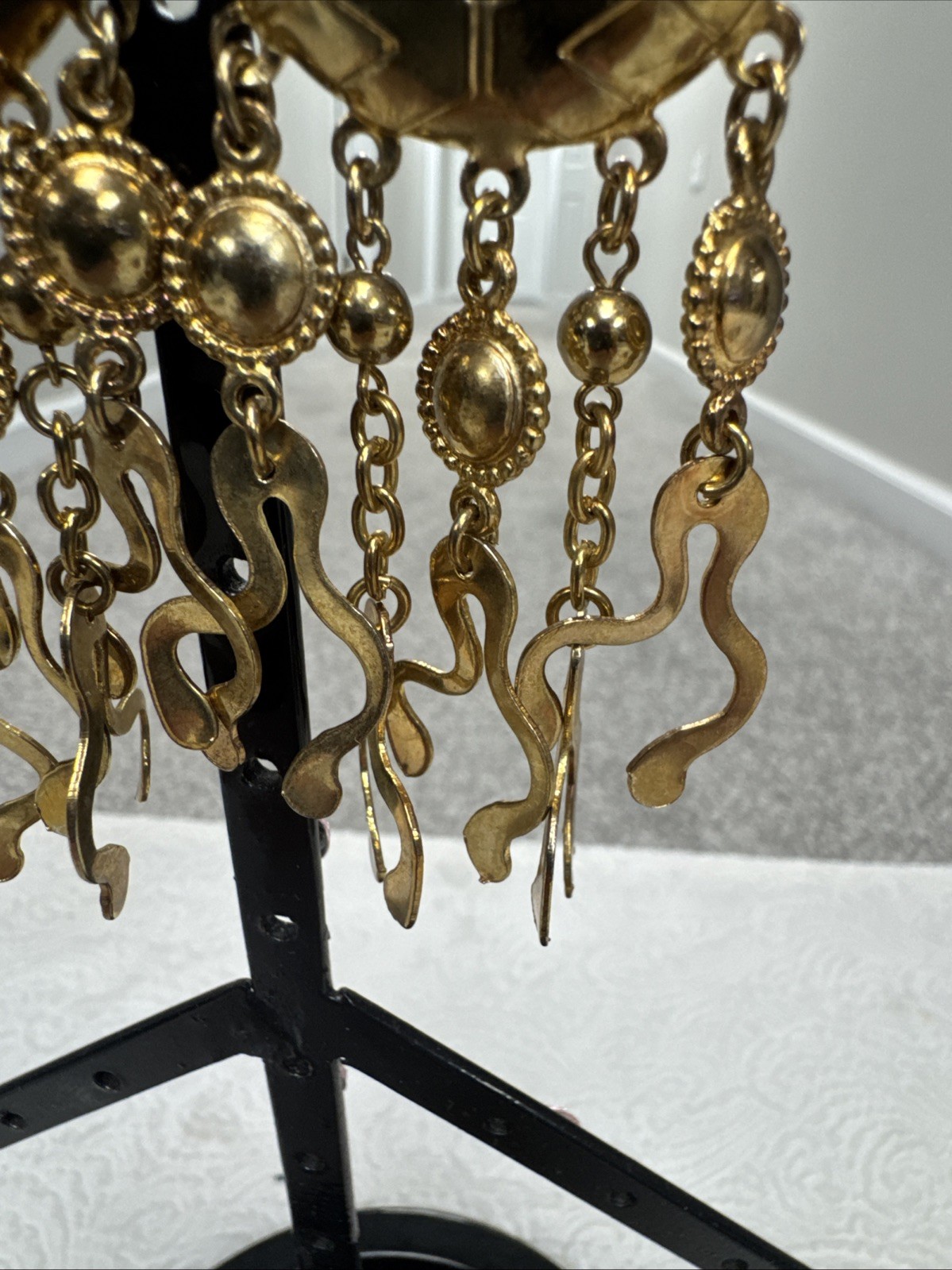 Vintage Gold-Tone Multi-Chain Dangle Artistic Octopus Statement 3.5” Earrings
