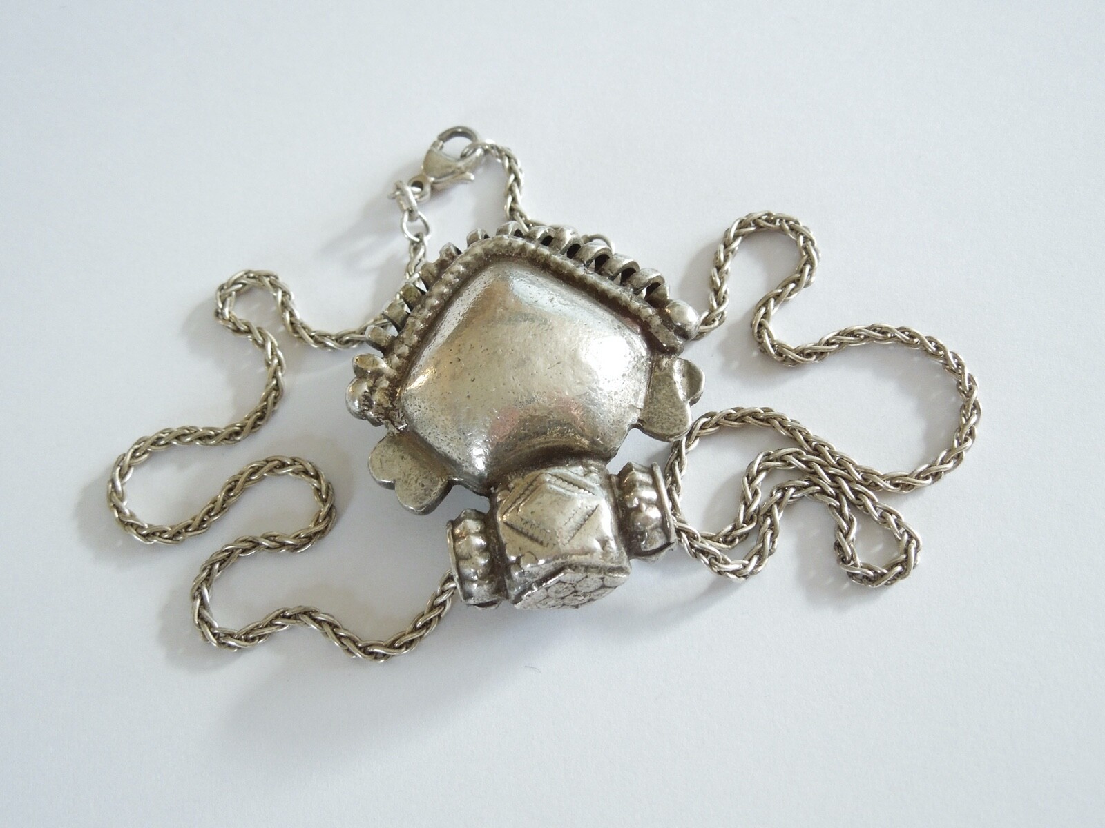 925 Silver Necklace + Silver Pendant Tested Celtic Style 36.8 G/45 Cm