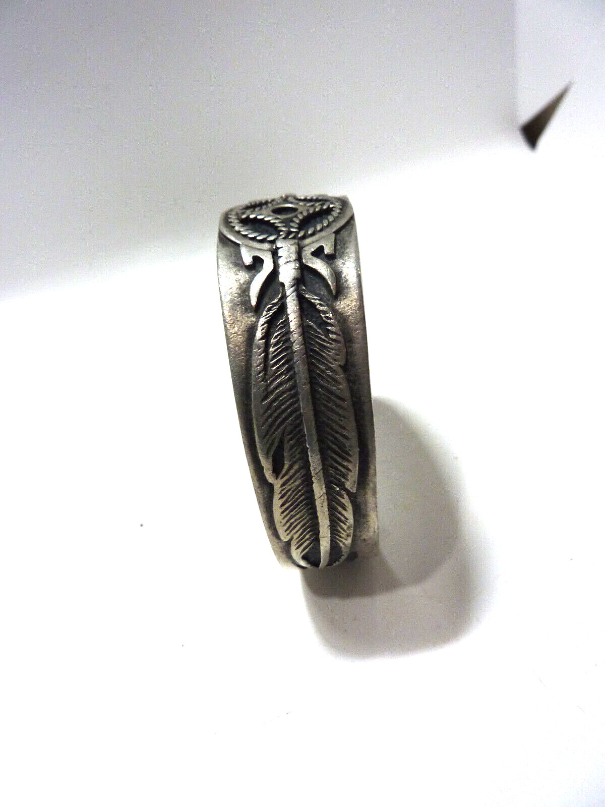 VINTAGE South Western Silver Tone Feather Wrist Cuff Bracelet