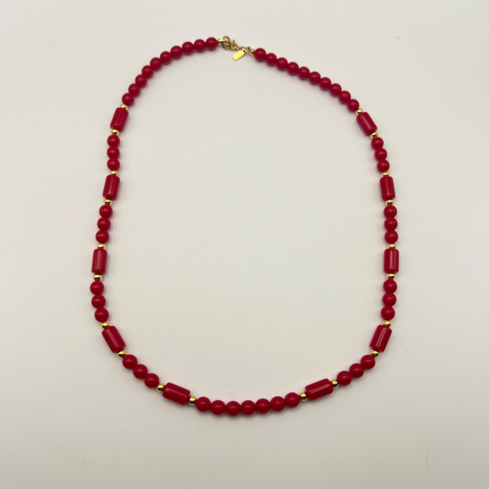 Vintage Monet 18″ Red Acrylic Beaded Necklace Gold-Tone Accents Sister Clasp