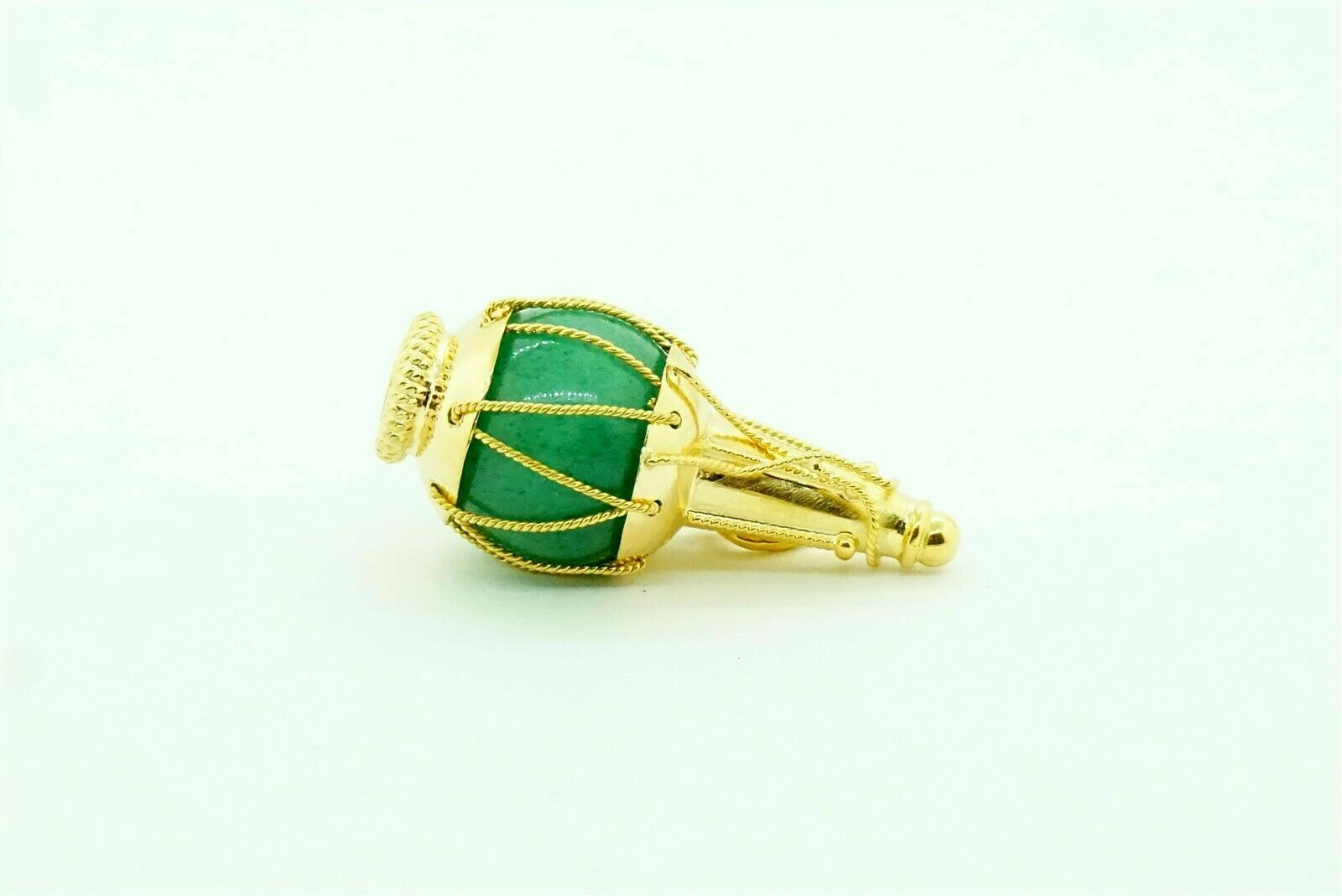 Estate 18k Yellow Gold Vintage Bottle Charm Art Jewelry Fine Jade 8.4g 31.8mm