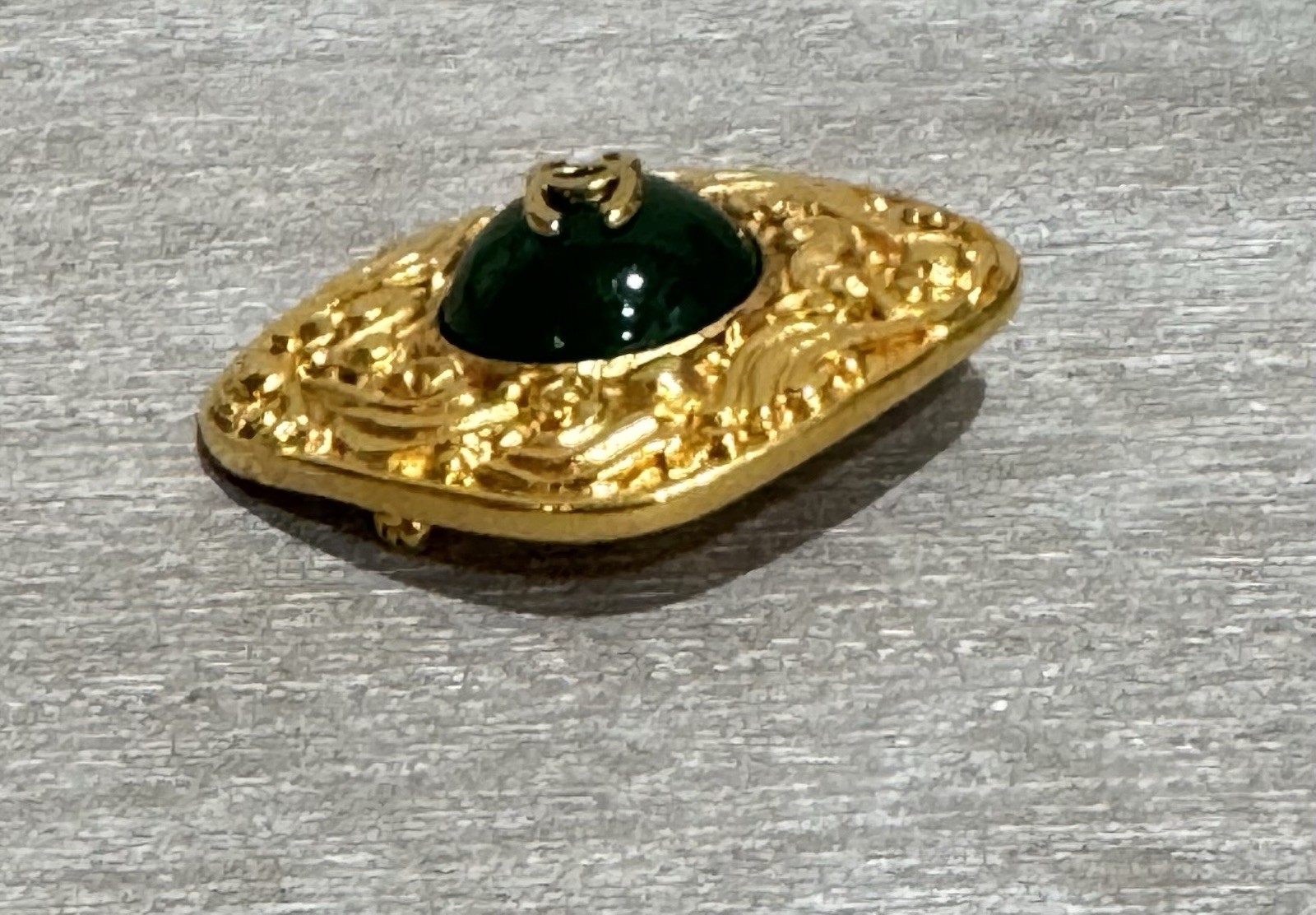 Vintage CHANEL Green Gripoix Glass Cabochon CC Brooch Gold Tone Baroque 1980s