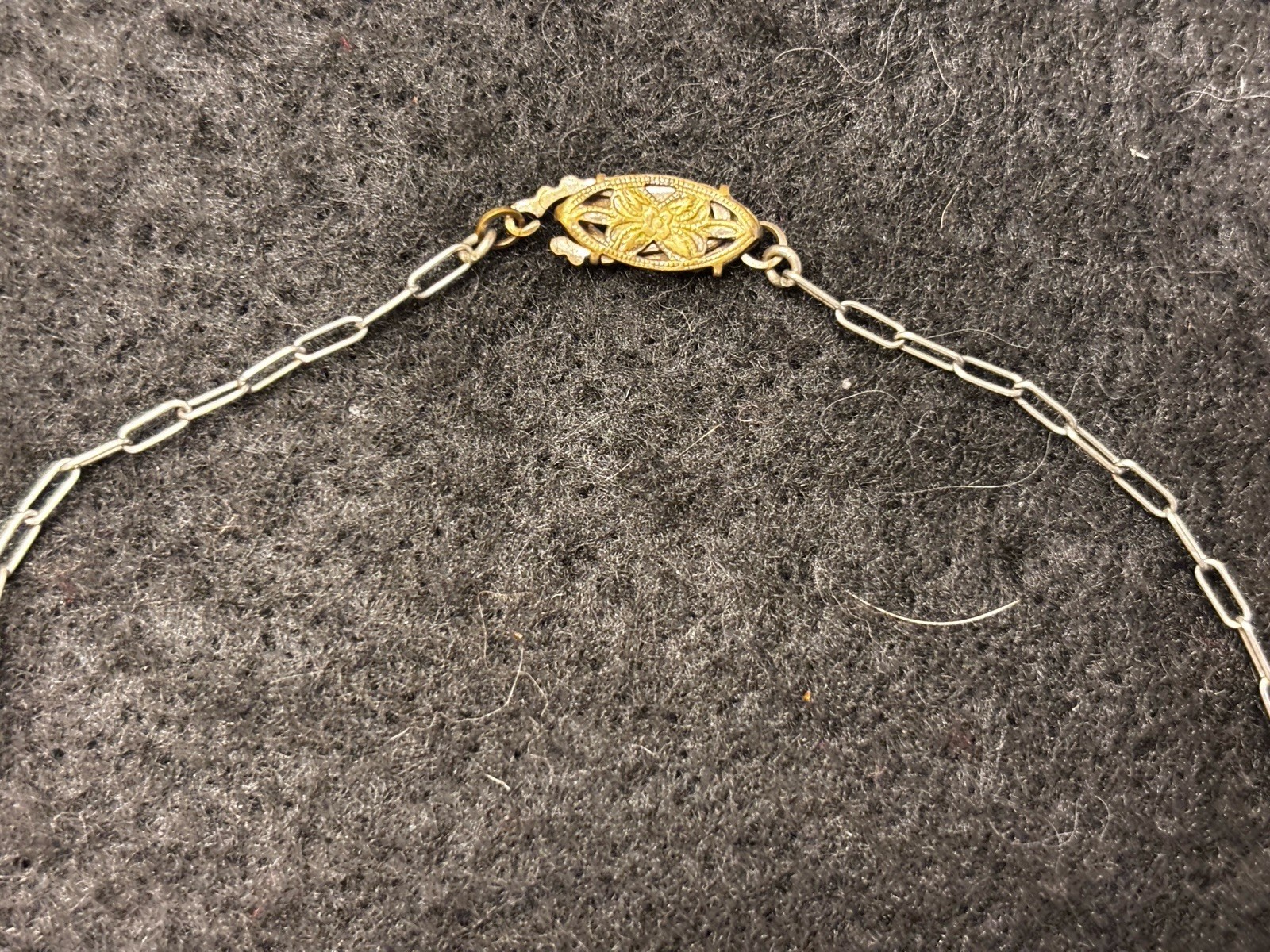 RARE VTG ART DECO GERMAN? SILVER TONE BRASS BLUE STONE BURST NECKLACE *9.8 gm*