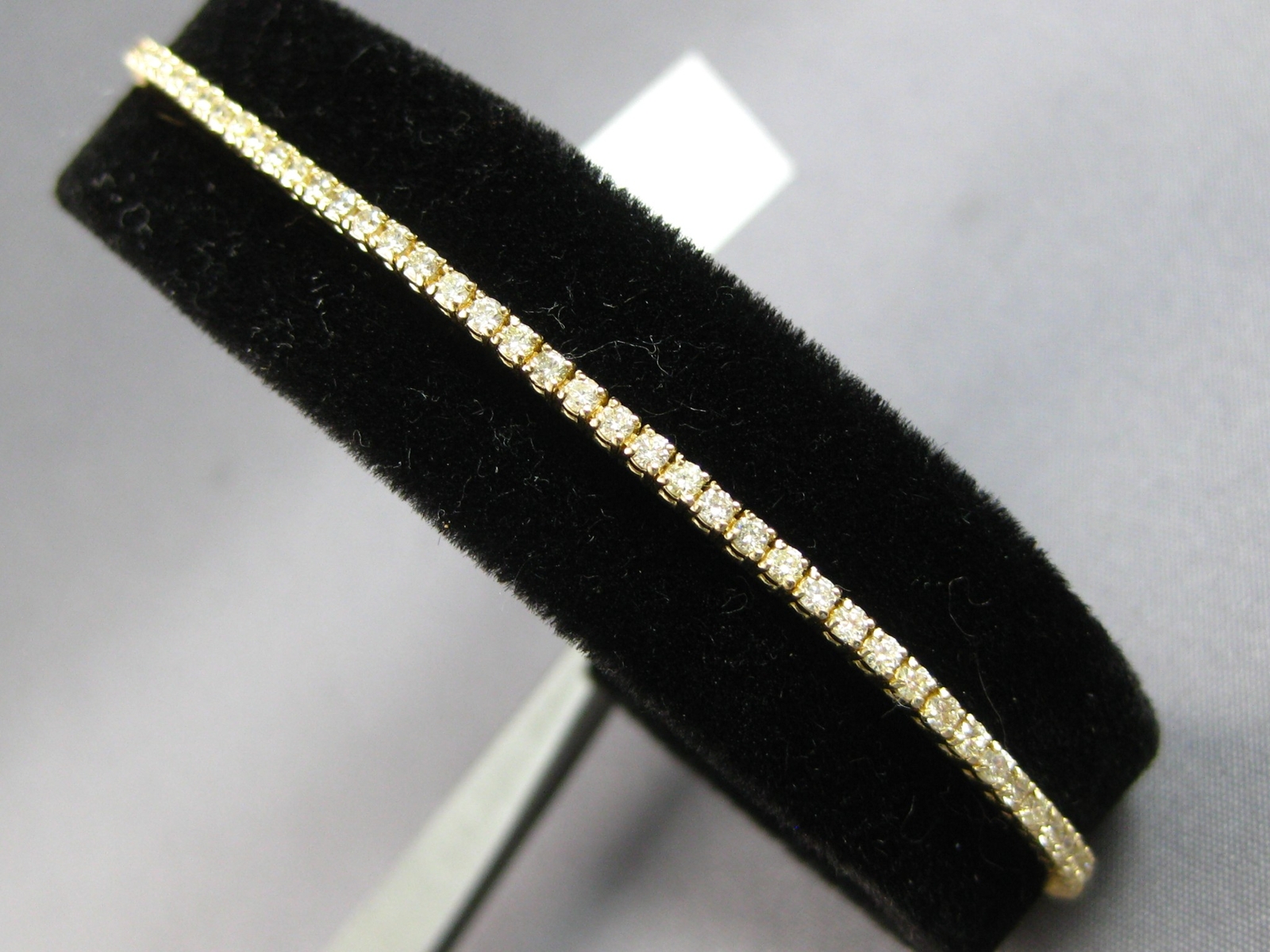 ESTATE 1.53CT DIAMOND 14KT YELLOW GOLD 3D CLASSIC ROUND 2MM TENNIS BRACELET