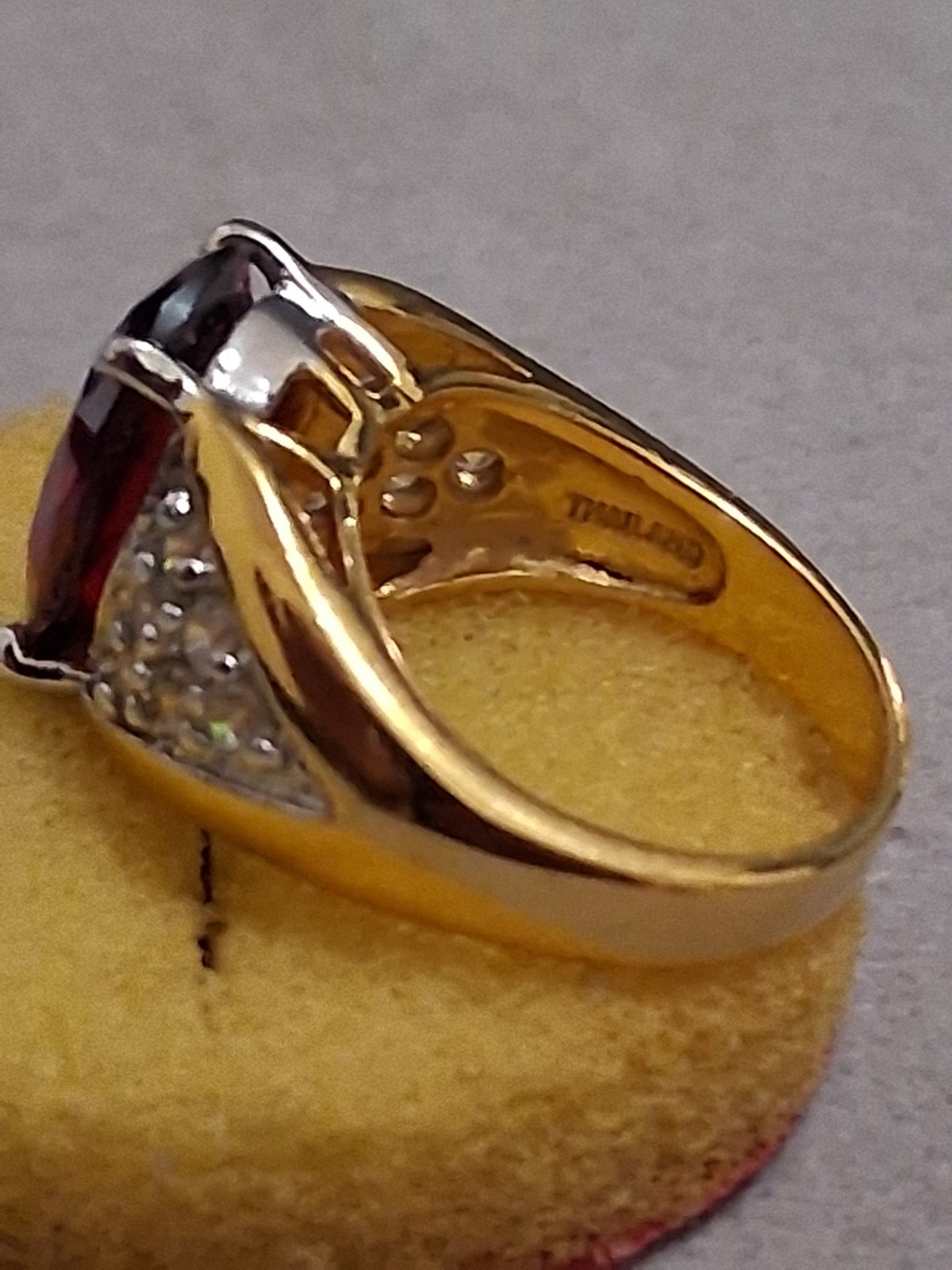 Deep red oval glass halo CZ accent ring, gold-tone, art deco style SZ 5.75