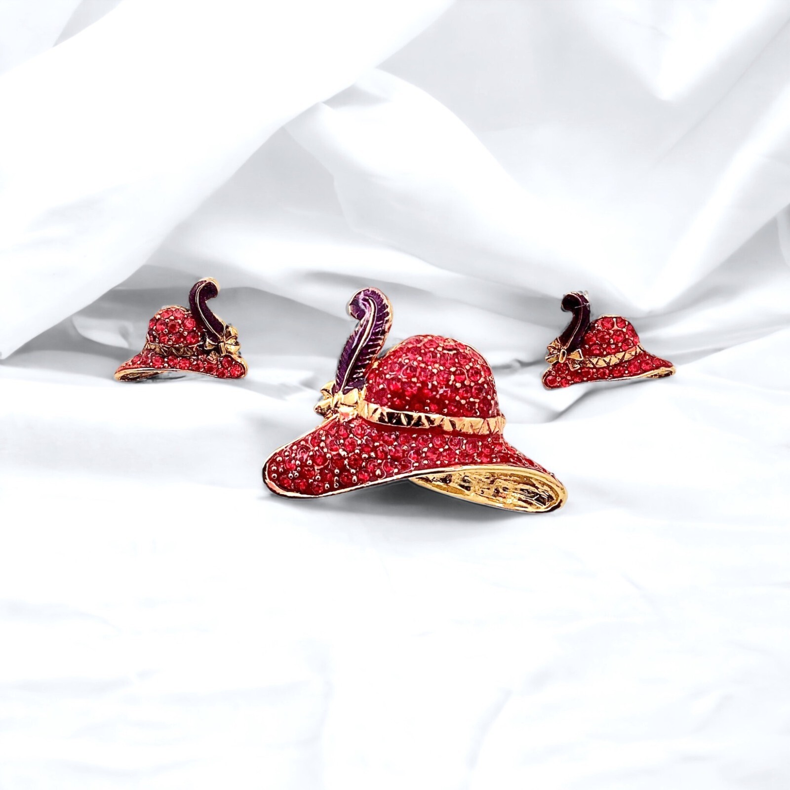 Vintage Red Hat Society Jewelry Set Brooch Earrings Pave Rhinestones Enamel 80s