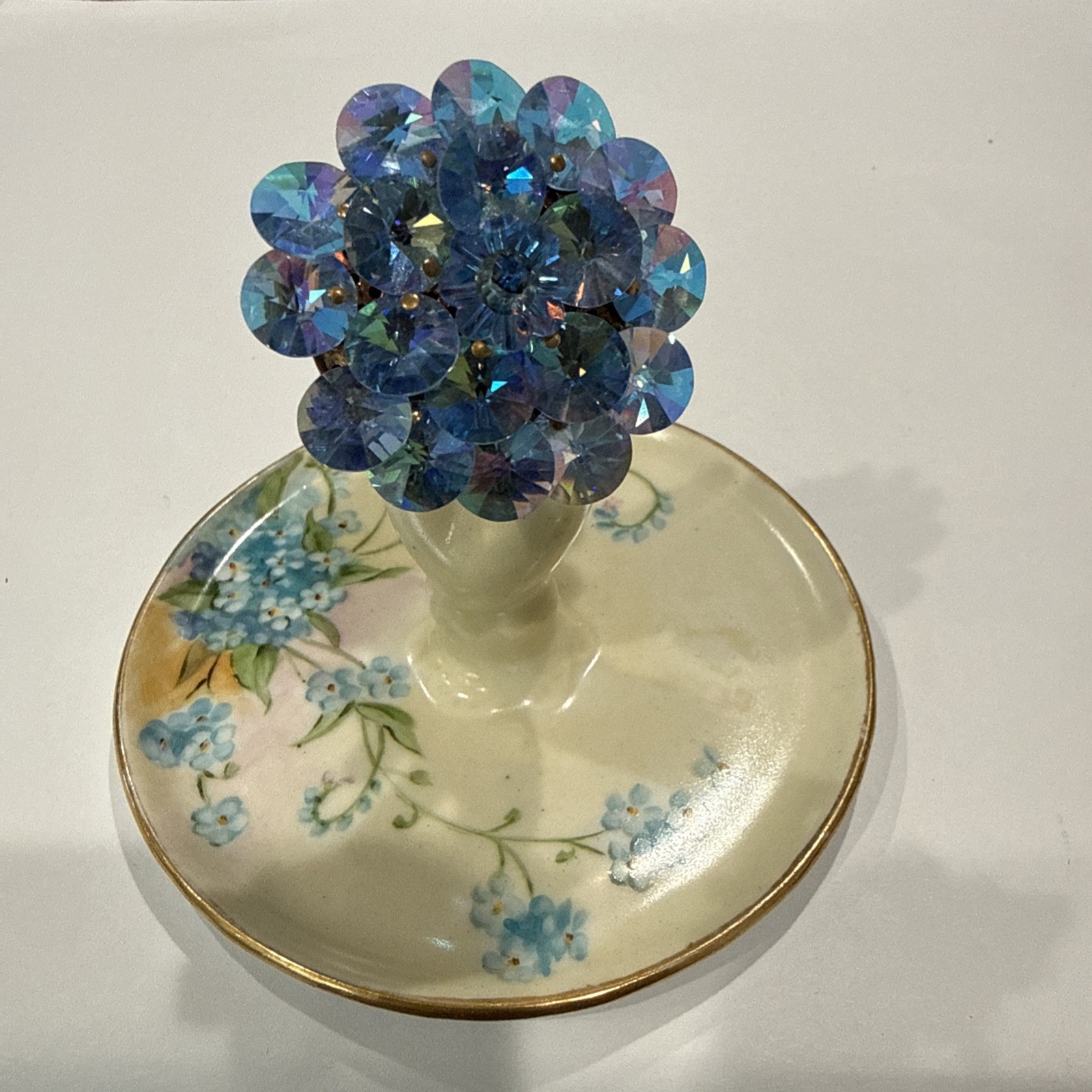 Vintage Blue Tones Rivoli Bead Flower Brooch – VENDOME Inspired