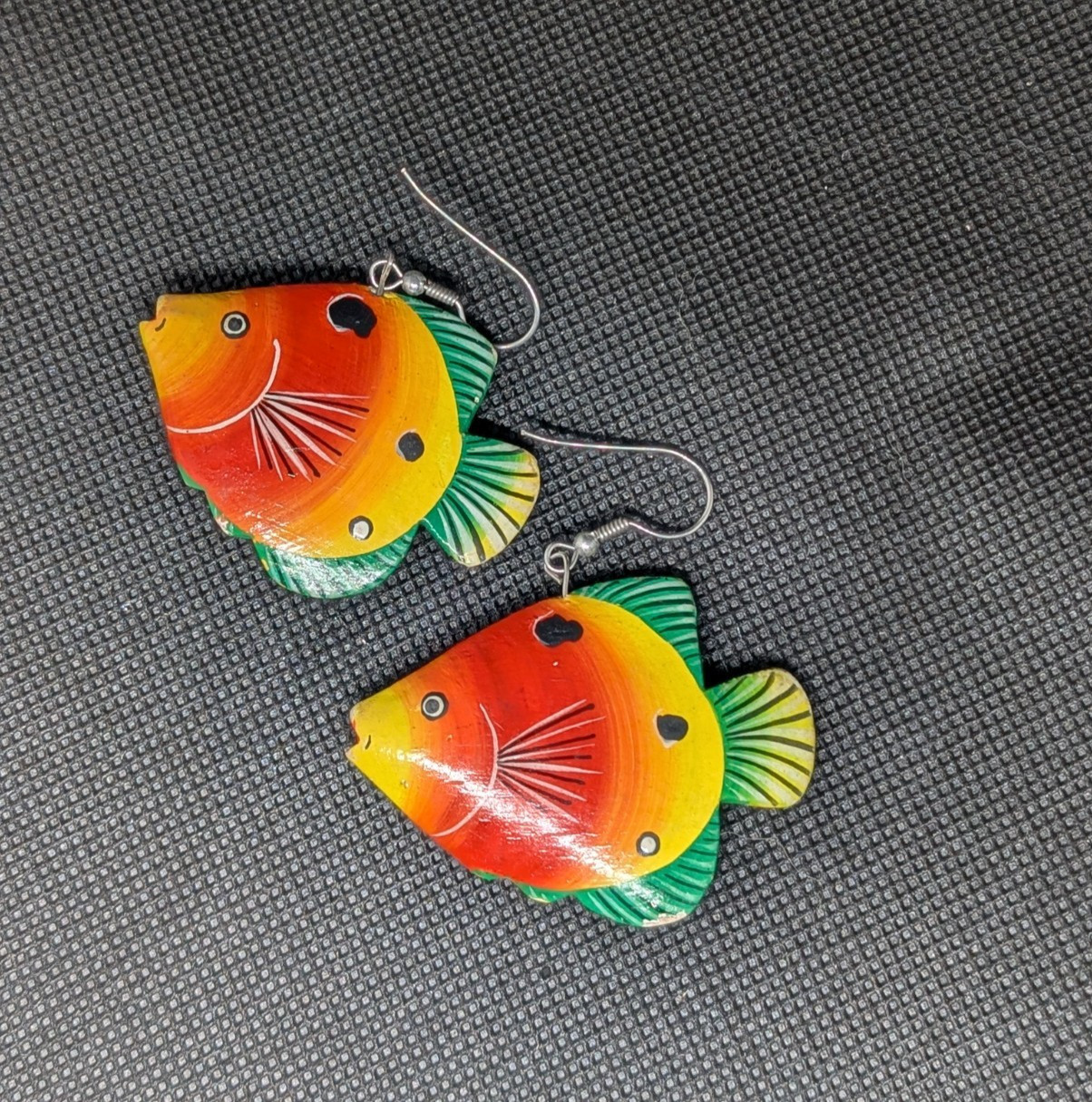 LOT 4 Pair Vintage Fish Earrings – Clip-on & Hook – Hand-Painted Wood & Ceramic