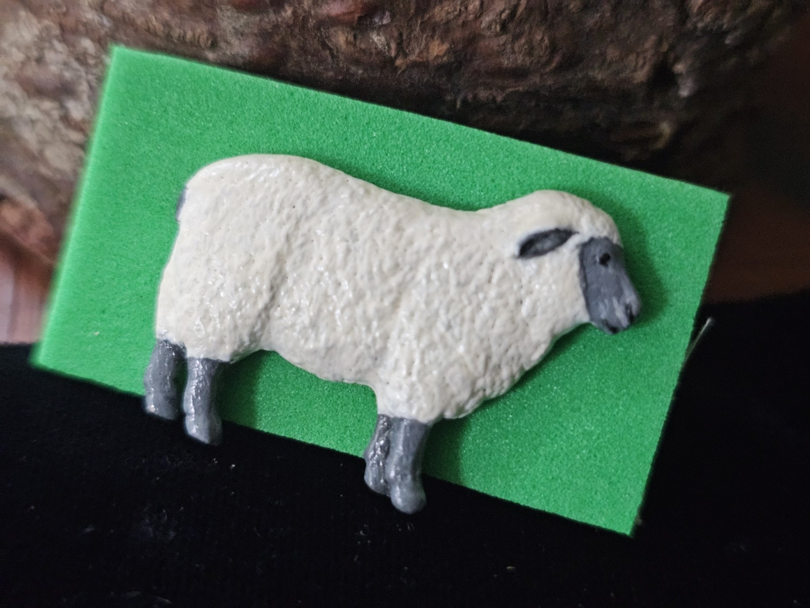 Vtg Sheep Lapel Pin 1992 GG Harris Fine Pewter Enamel Farm Figural Brooch #447