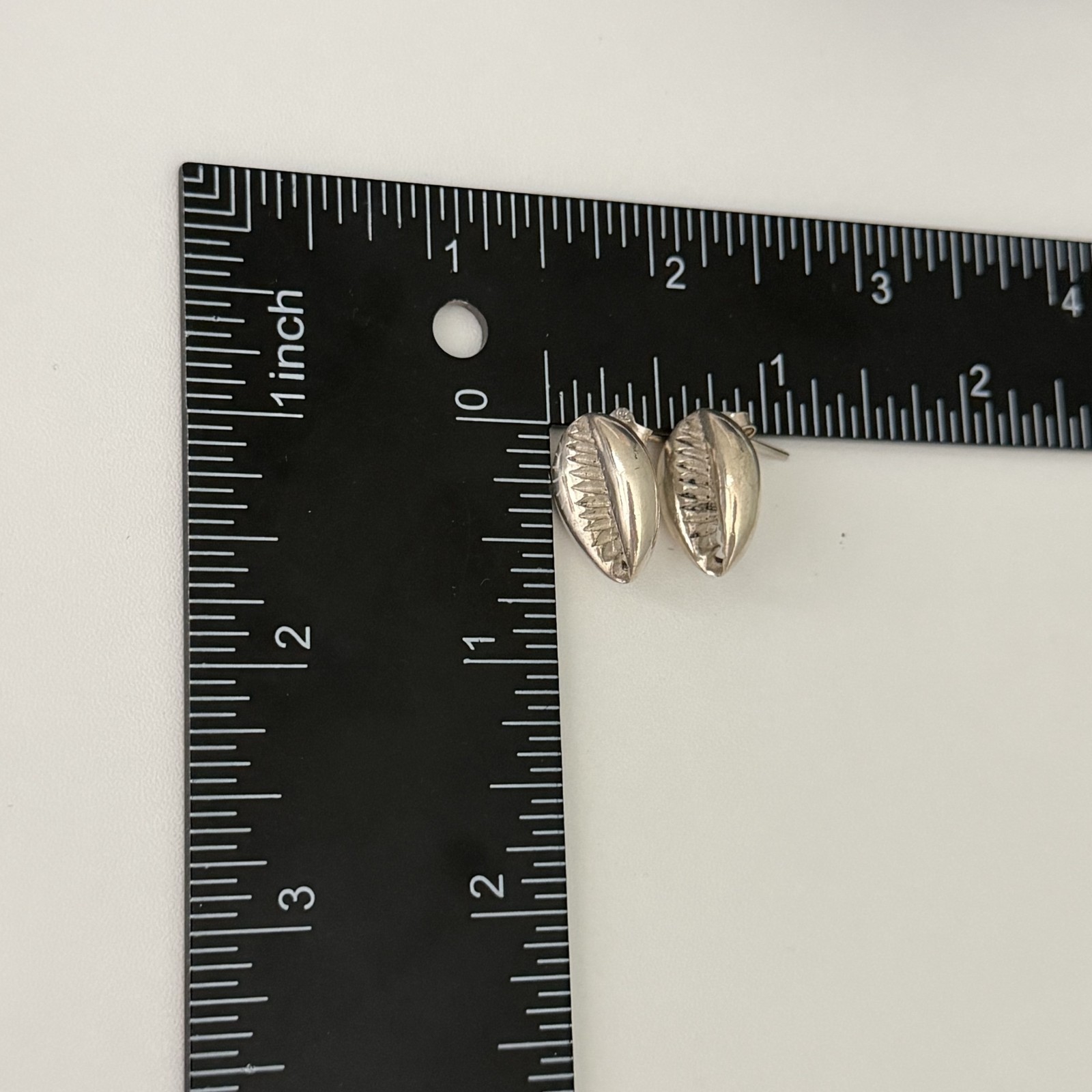 Vintage 925 Sterling Silver Cowrie Shell Shaped Post Earrings