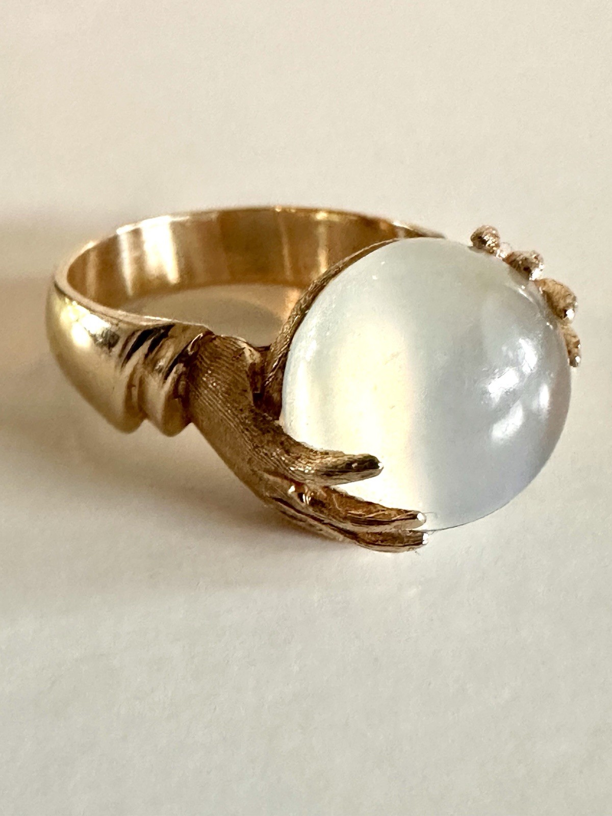 Carl K.Gumpert Collectible 14 K Y/G Fortune Teller Moonstone Ring Signed