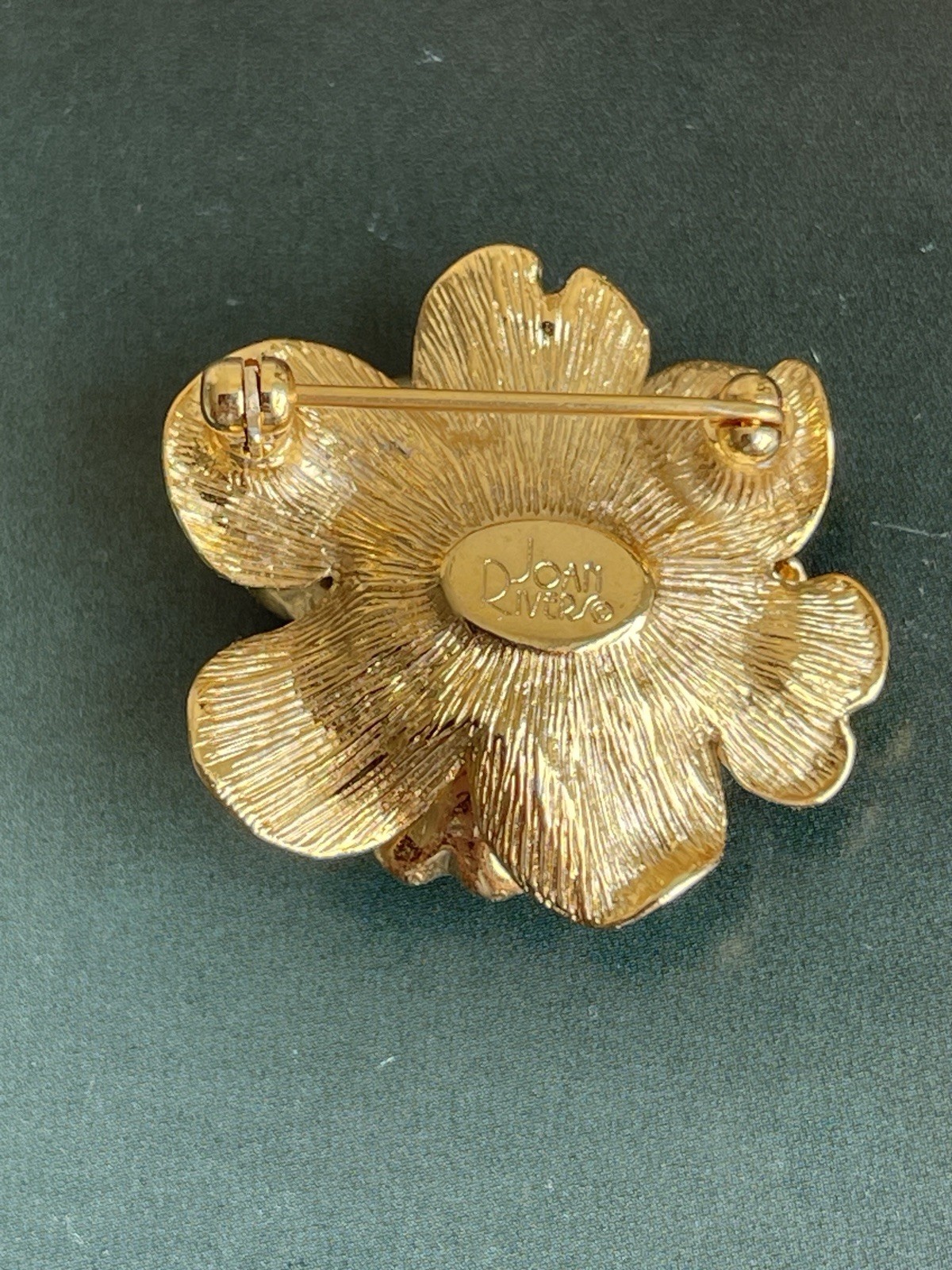 Vintage Joan Rivers Camellia Flower Brooch Enamel Gold Tone Signed