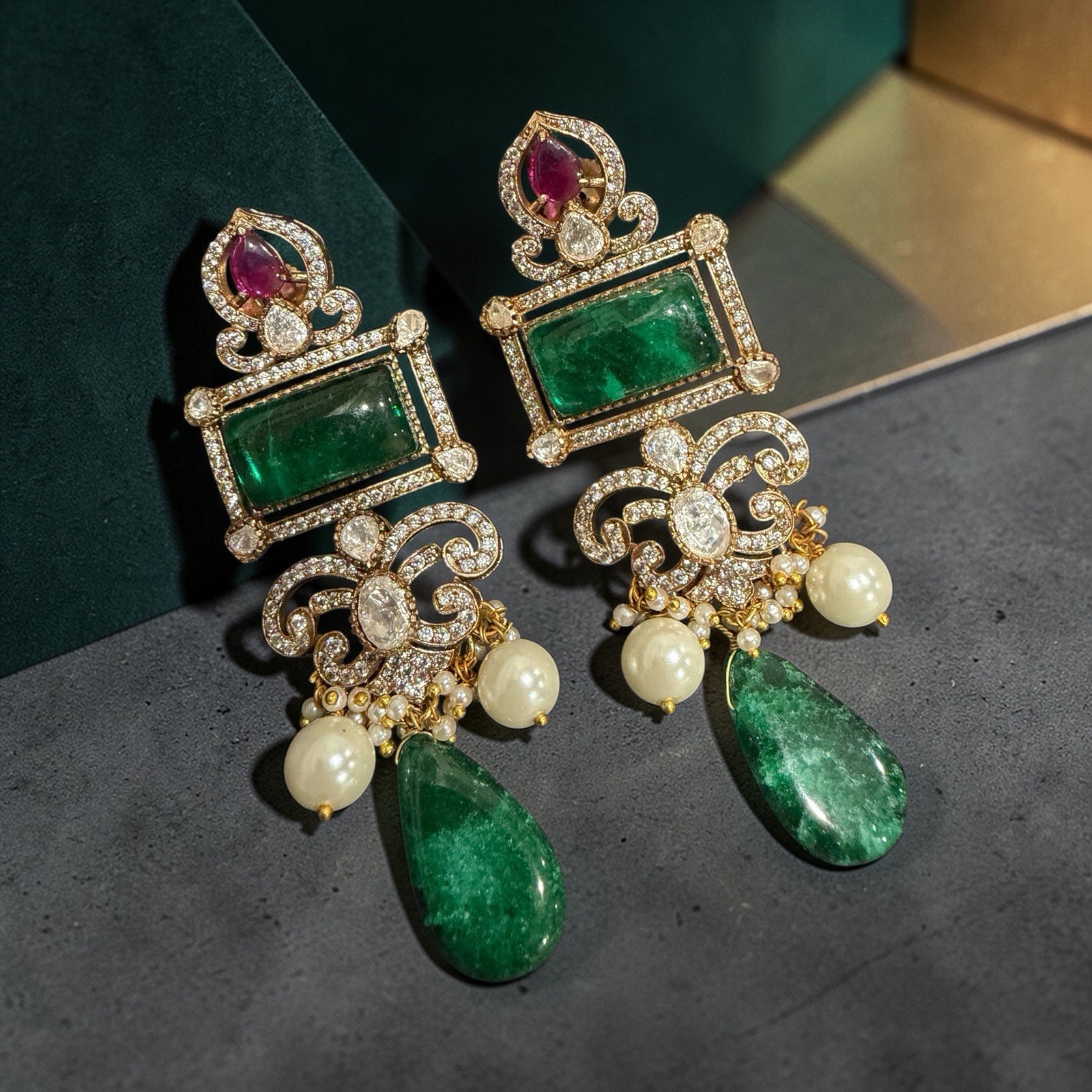 Vintage Emerald-Green/Crystal Rhinestone Pierced Earrings