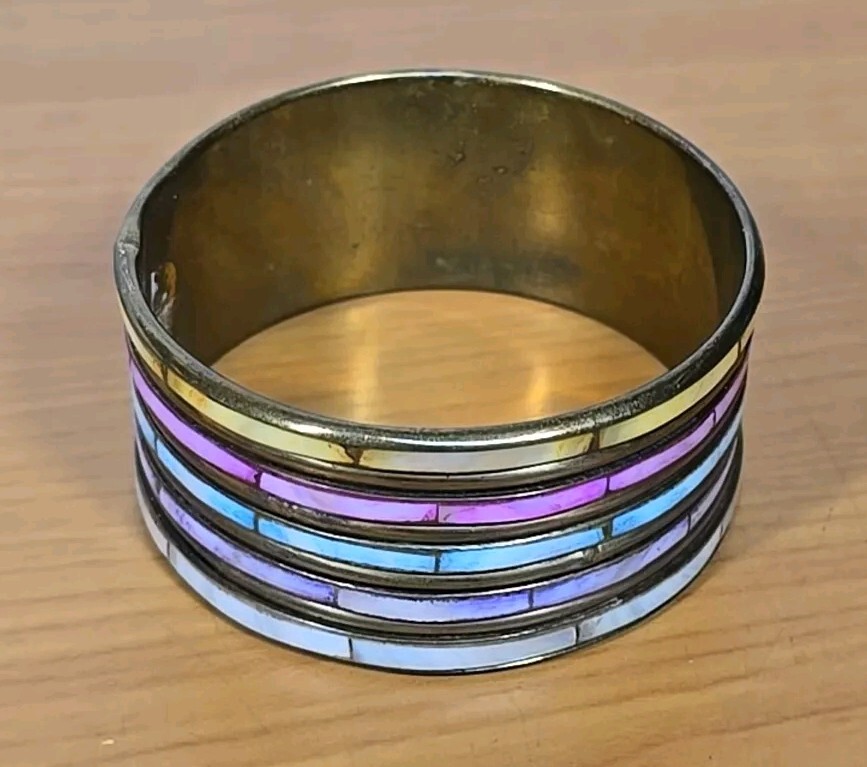 Vtg Brass Bangle Inlay Mother Of Pearl/Abalone Bracelet Multicolor 1.25″ W India