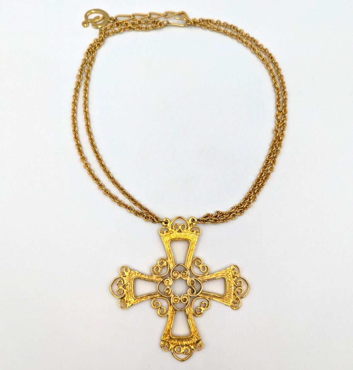 Vintage Statement Filigree Big Cross Necklace Gold Tone Hook Clasp 16″