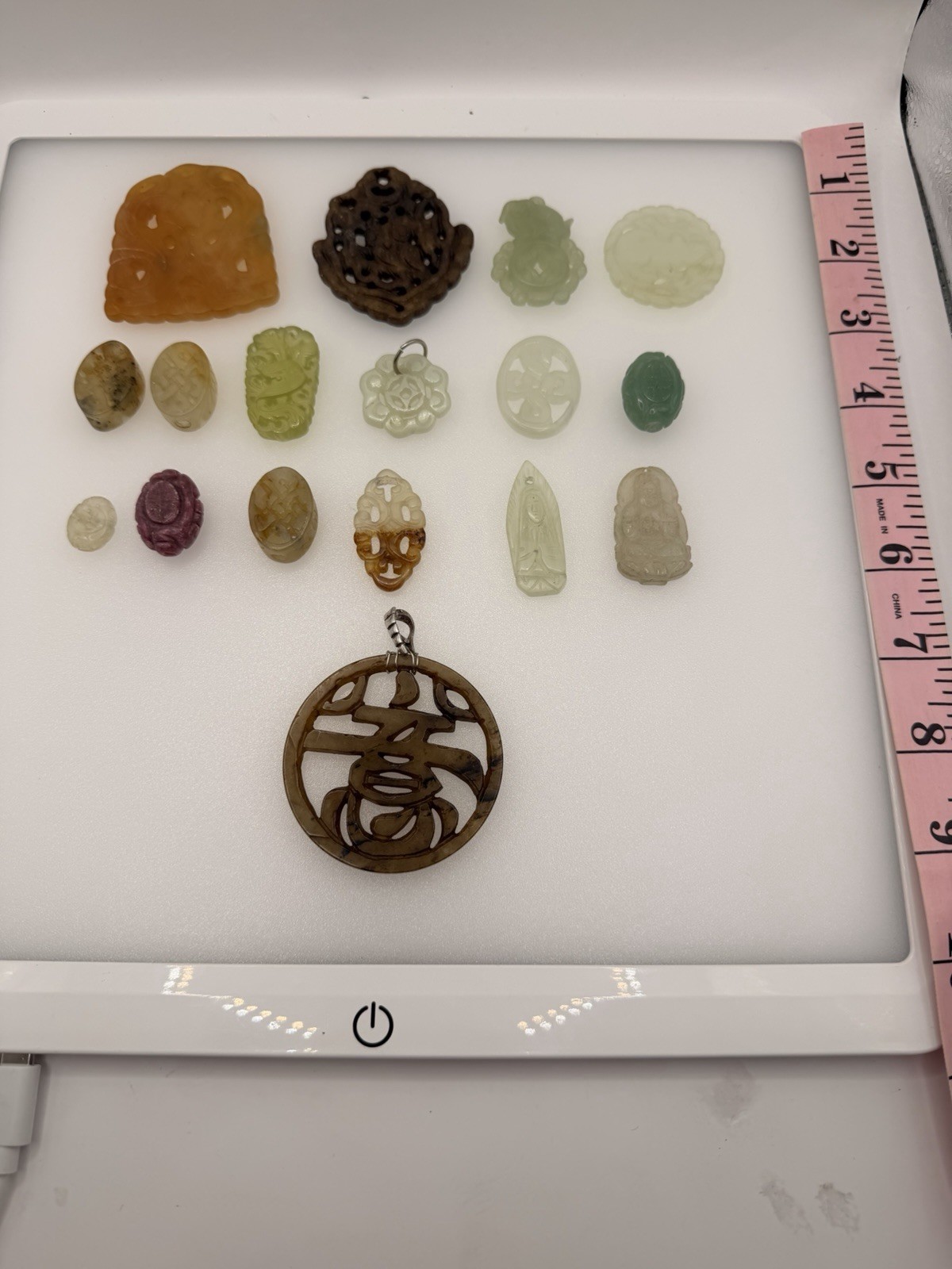 Lot of 17 Carved Semi Precious Stone Pendants Jade Agate Quartz Vintage Chinese