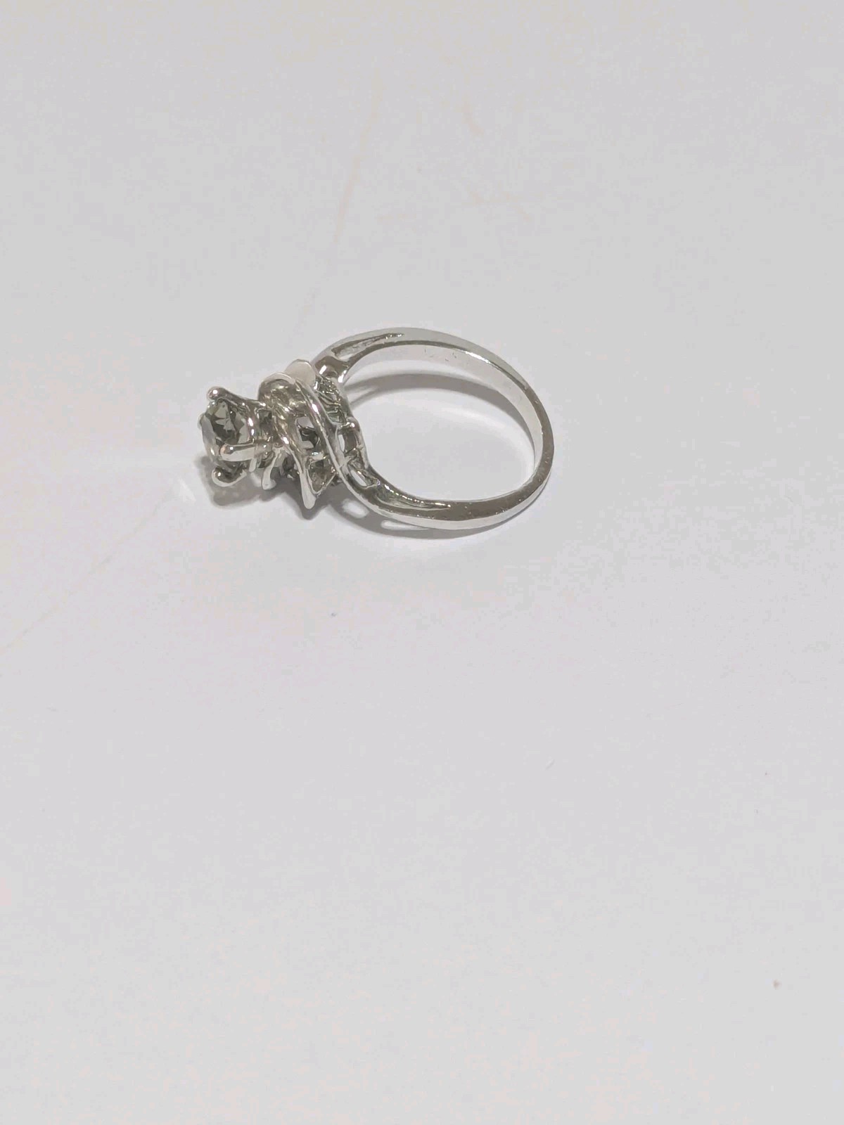 Vintage Silver Tone Spiral Ring With Faceted Smoky Crystal Stone. Size 5