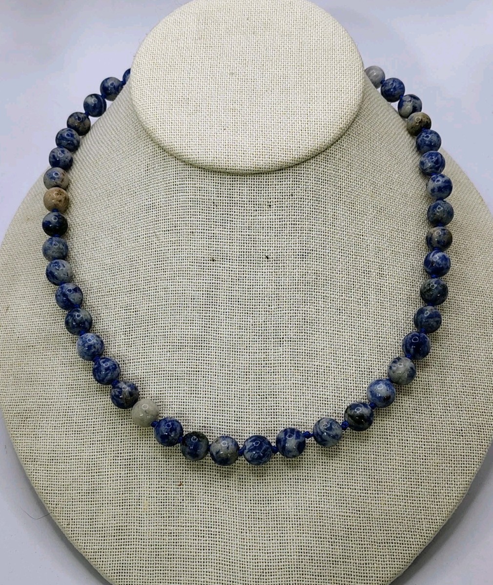 N605 Vintage Sodalite Blue White Gemstone Bead Necklace Hand Knotted 17” 8mm