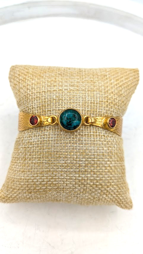 Vintage Hinged Bangle Bracelet Green Stone Gold Tone Textured
