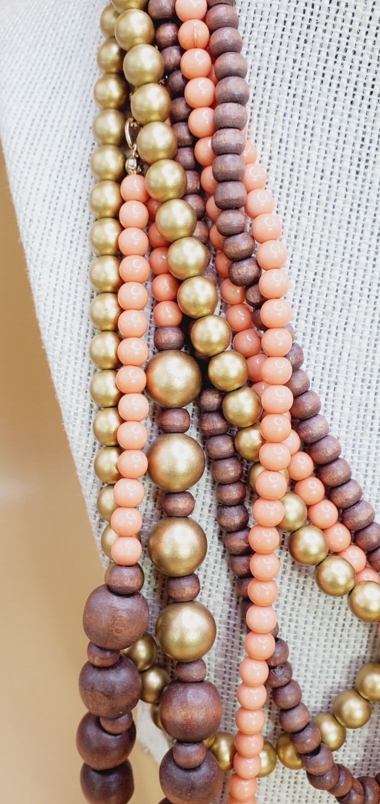 VTG Multi Strand Peach, Brown and Gold Wood and Plastic Beaded Necklace 17″ woo1