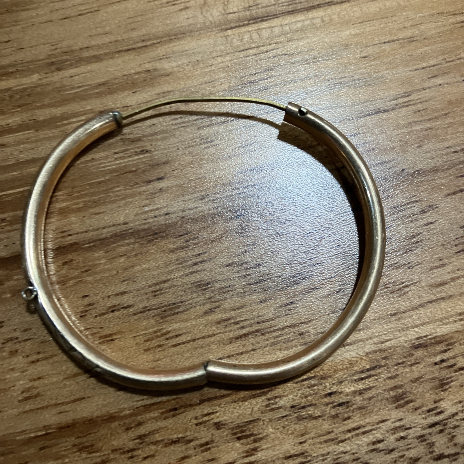 Antique Gold Filled Baby / Child Hinged Bangle Bracelet Unmarked From Estate