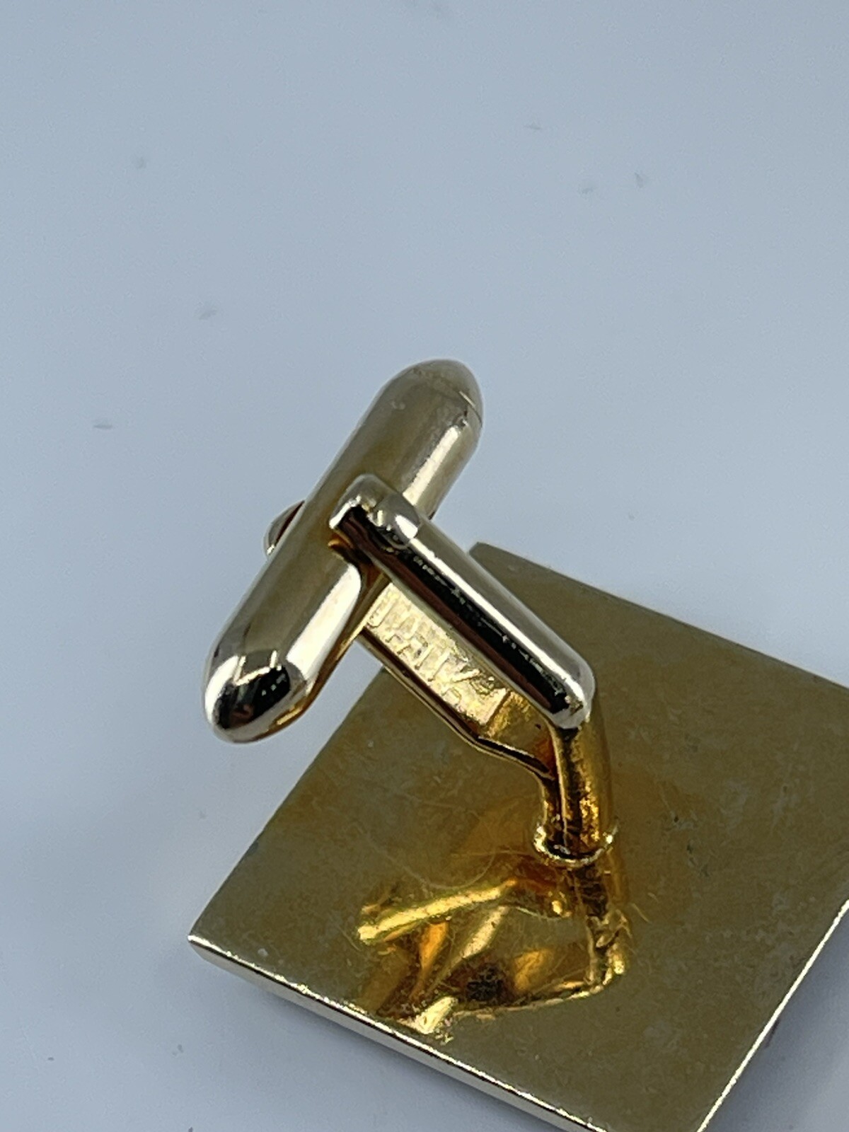 Swank Cufflinks Mother of Pearl square ribbed design bullet backs 1″
