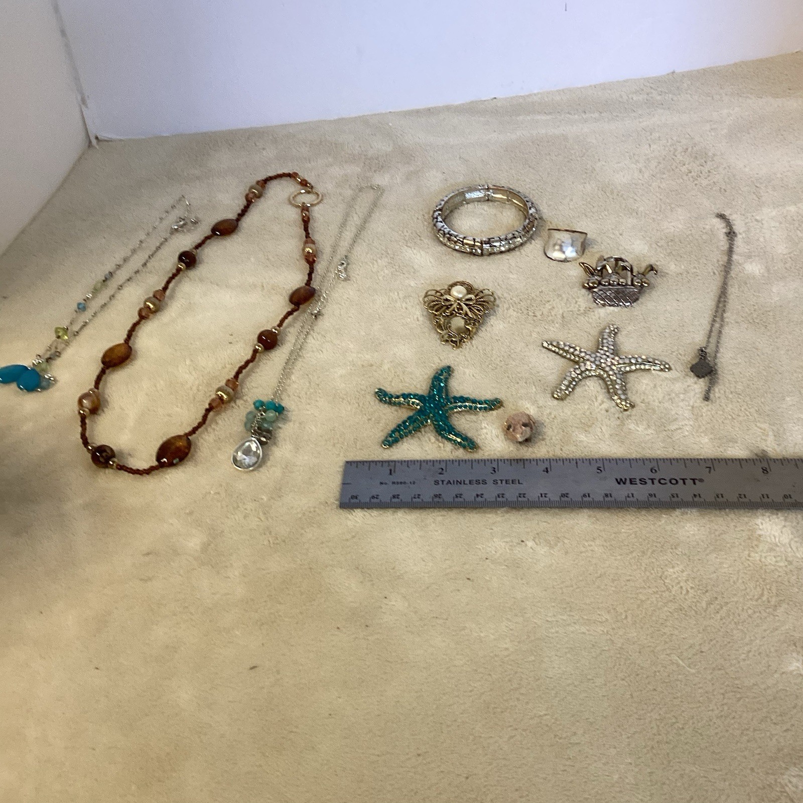 Eclectic Lot Of Costume Jewelry Necklaces, Pendant, Brooch, Ring Bracelet READ