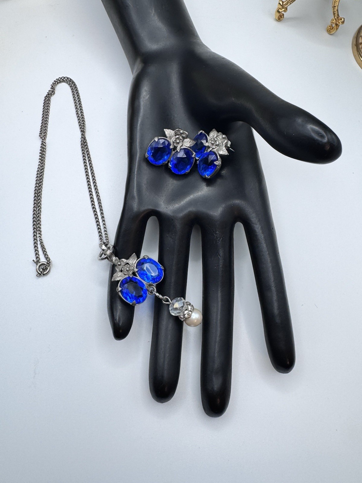Vintage Circa 1920s Art Deco Necklace & Earrings Set Blue Glass Pearl Floral