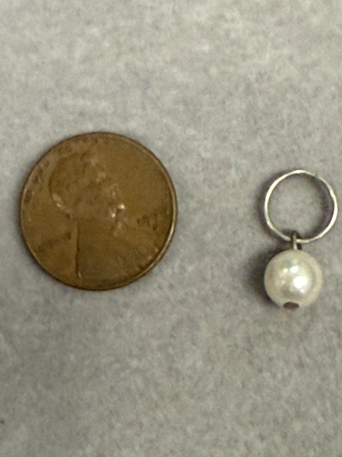 Vintage Elegant Pearl Dangle Charm Hoop Classic Fashion Charm Pendant 7085
