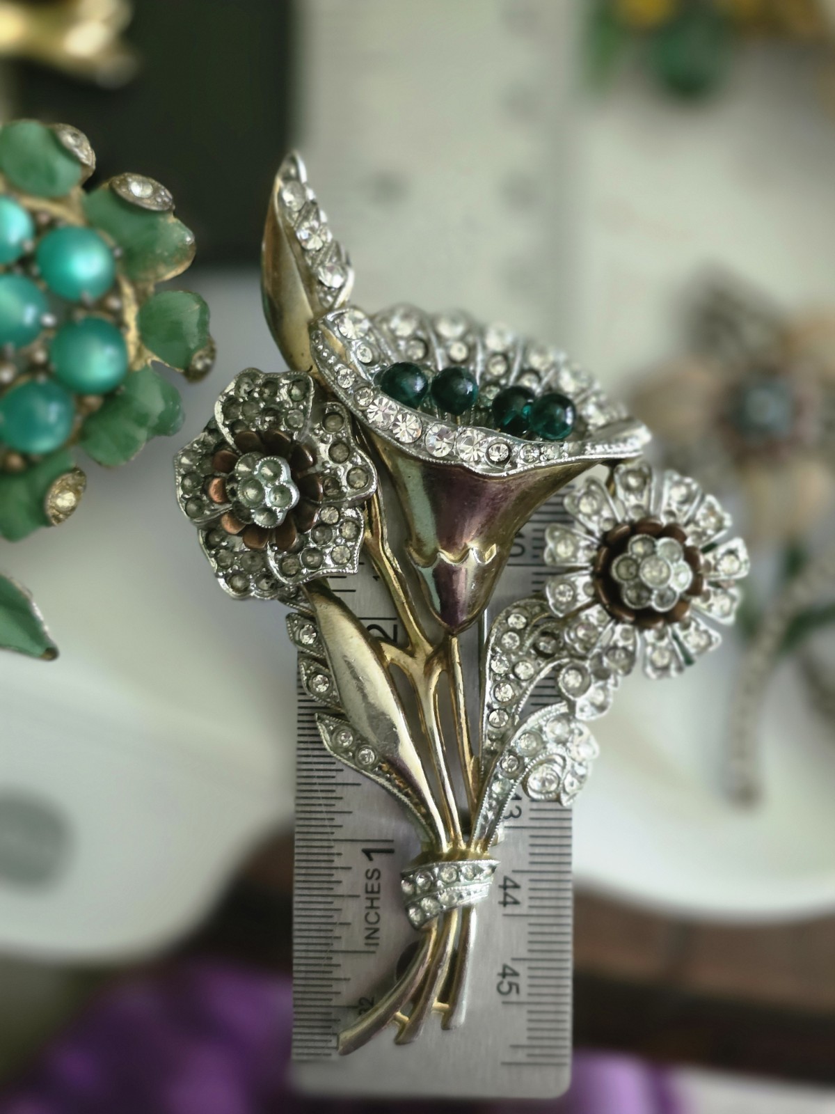 Goldtone Floral Rhinestone Deco Era Brooch Glass Bead Stamen