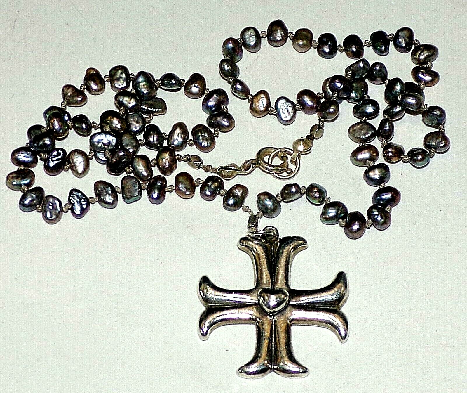 DIAN MALOUF STERLING SILVER MALTESE CROSS & HEART OPALESCENT GRAY PEARL NECKLACE