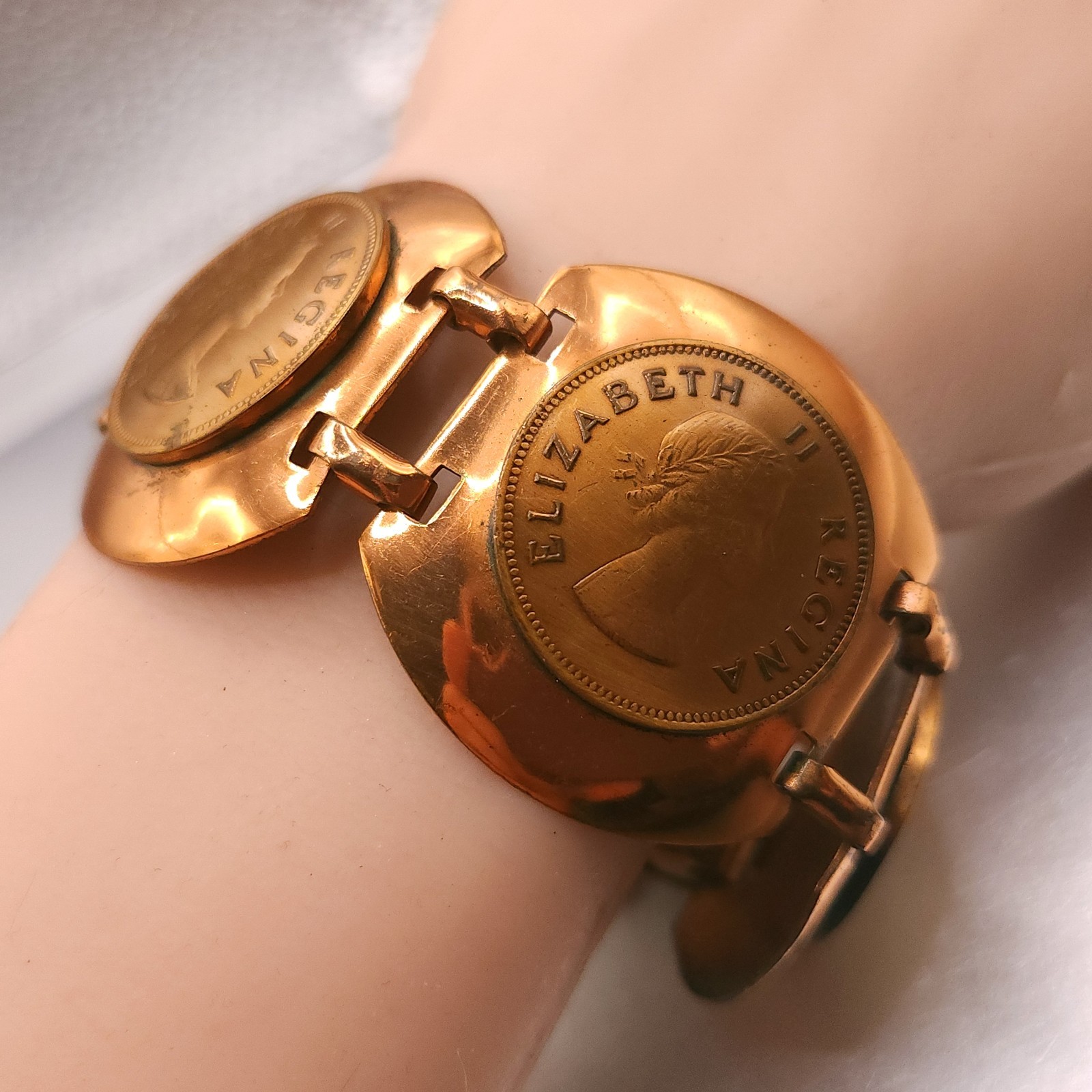 Vintage Solid Copper South Western Coin Wide Link Bracelet 7.5″