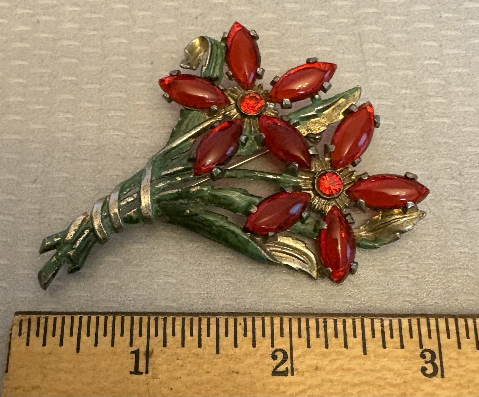 Vintage Enamel Flower Brooch Red Lucite Rhinestone Poinsettia Bouquet 3″ Xmas